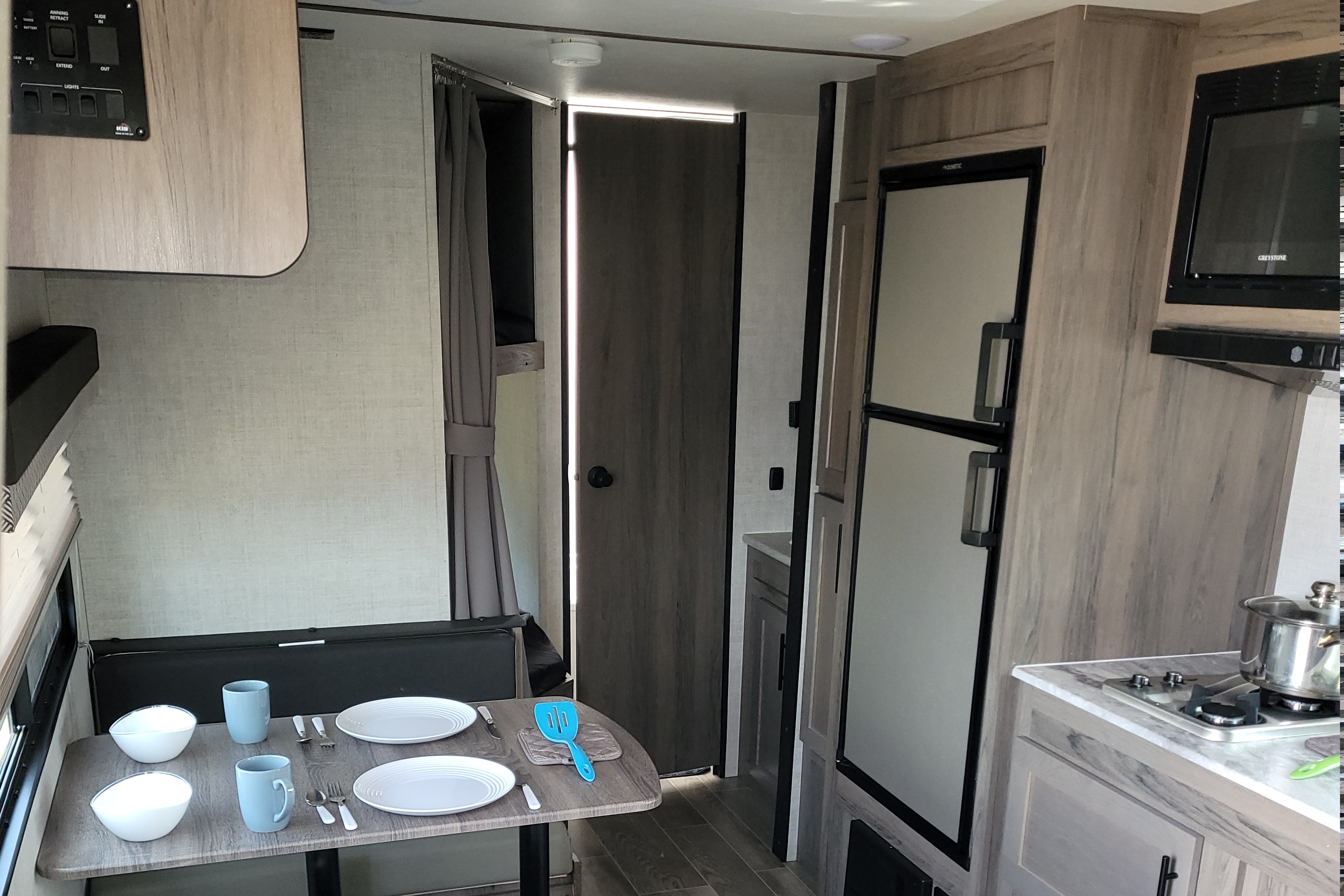 2022 Grand River 26BH Travel Trailer