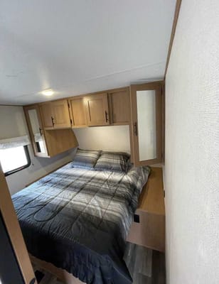 Jesse's Prime Time Avenger Travel Trailer