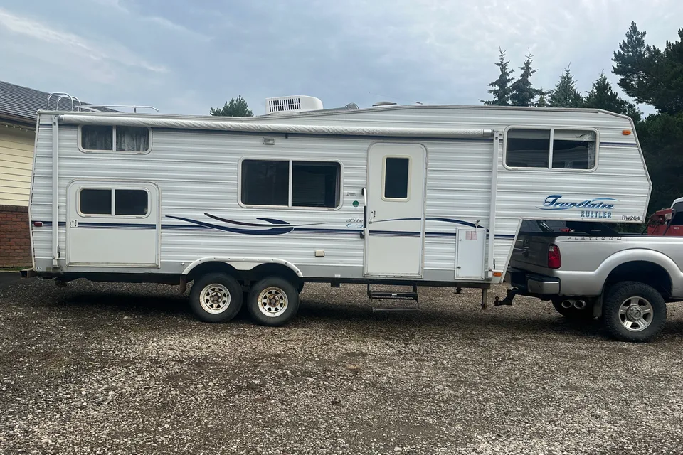 Mike's Travelaire RW264 Fifth Wheel