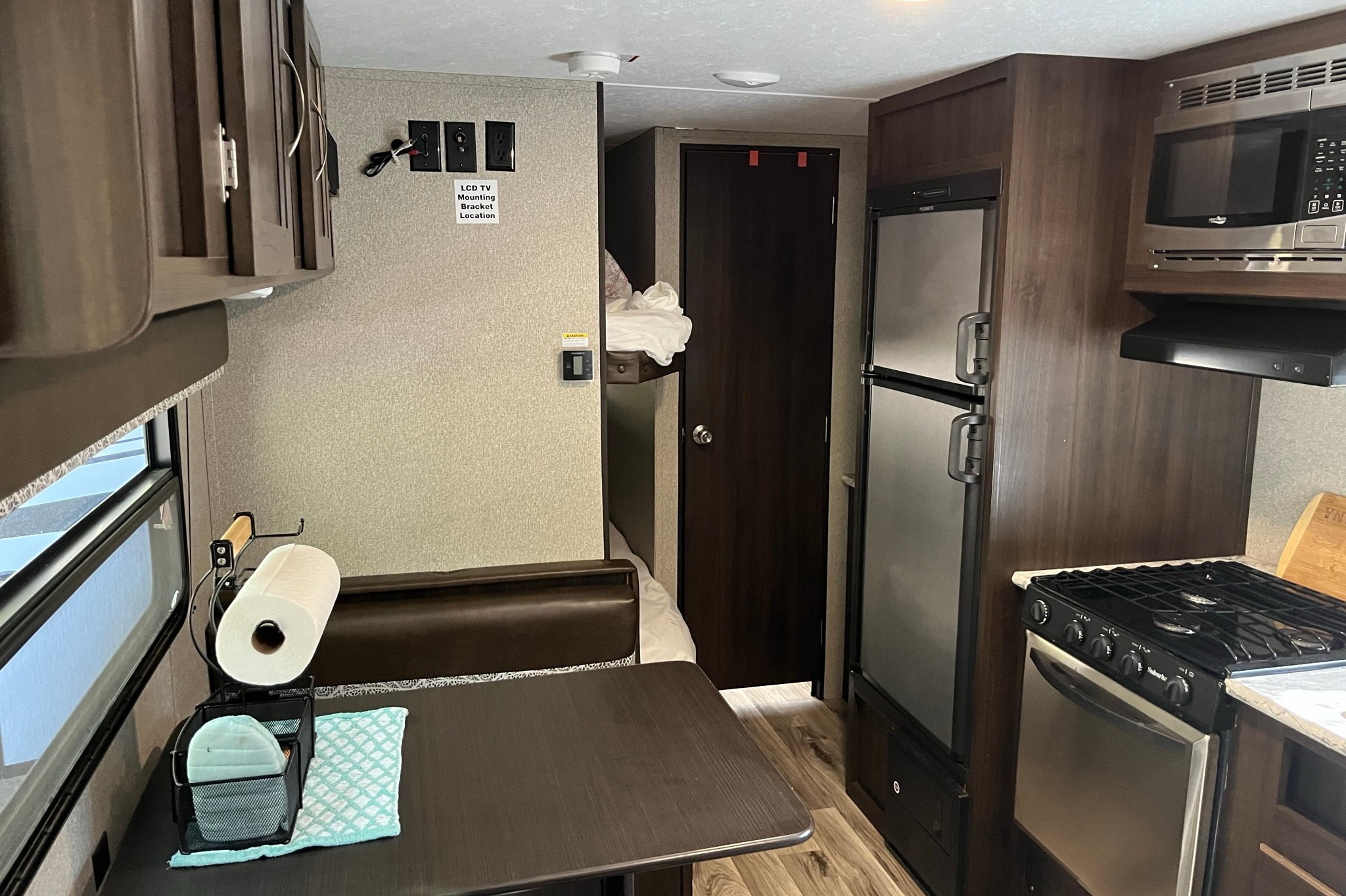 Autumn's Keystone springdale Travel Trailer w Bunks