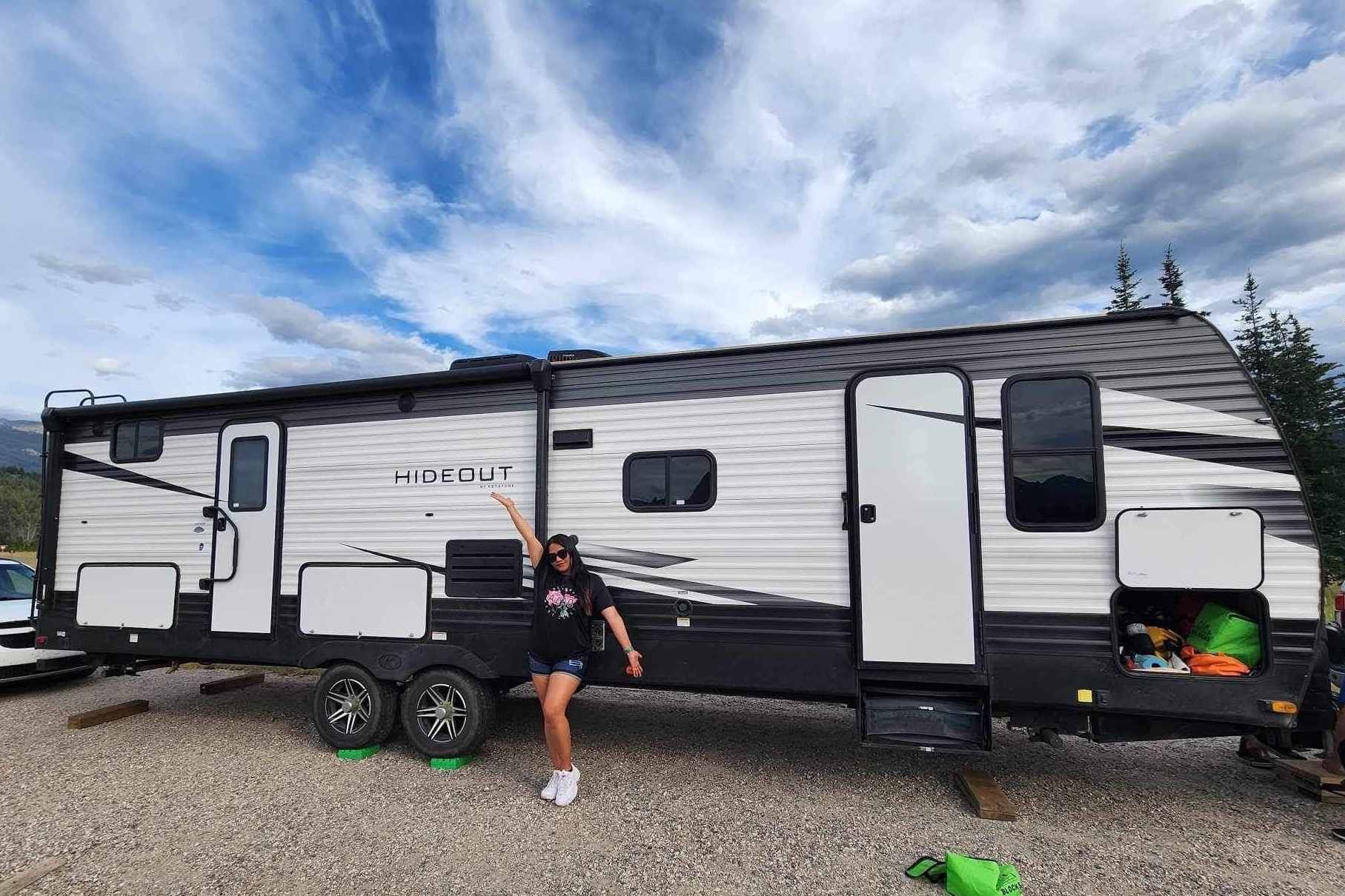 Kampii Travel Trailer “We deliver, Set-up, and Pick-up”