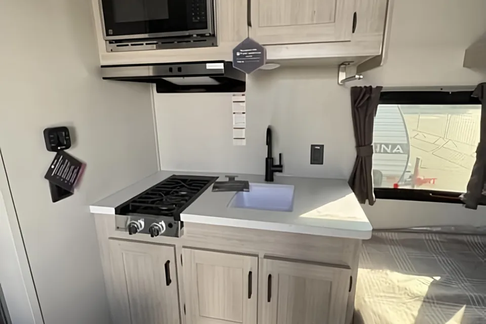 Gabriel Fugy Travel trailer