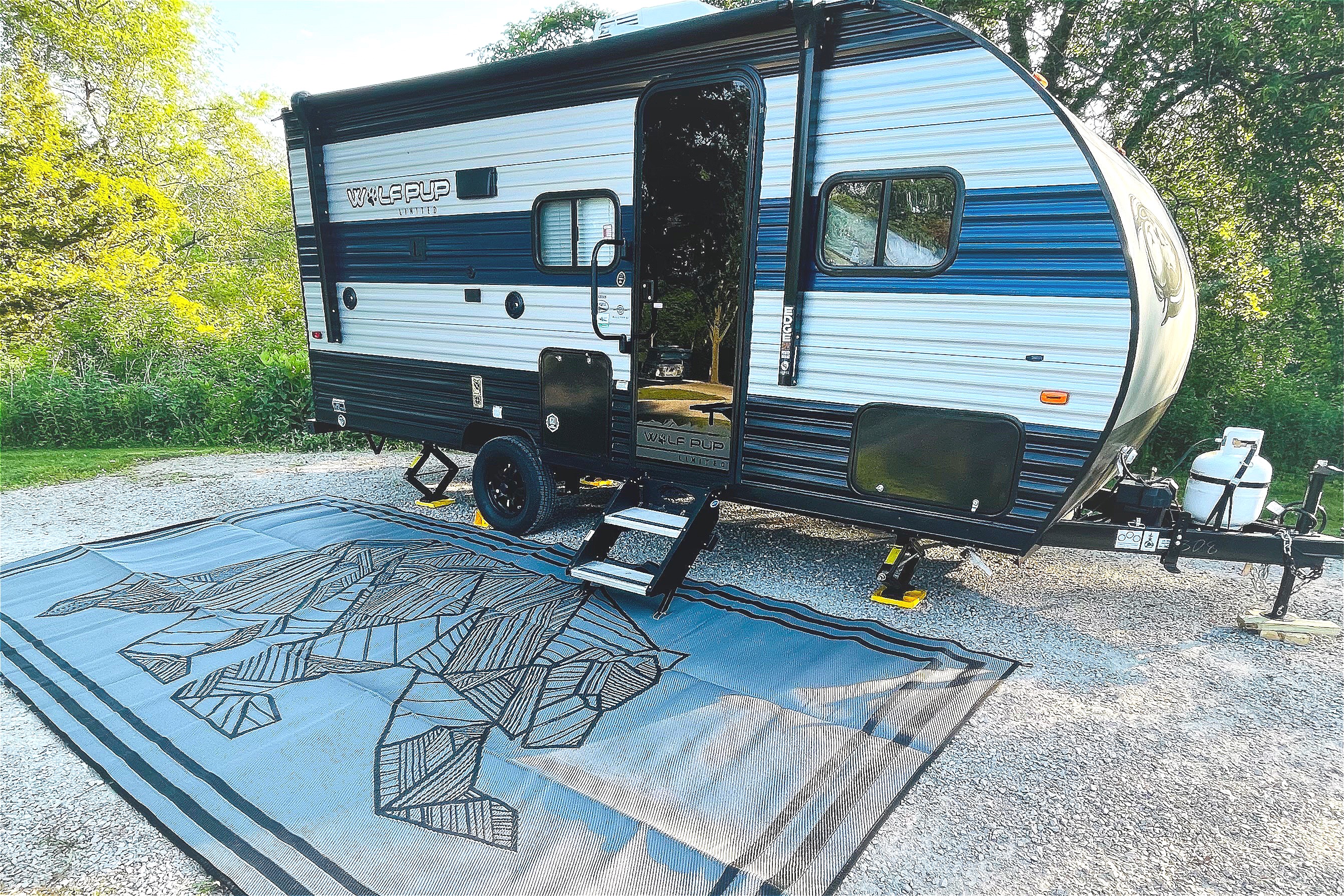 Blues Traveler Bunkhouse