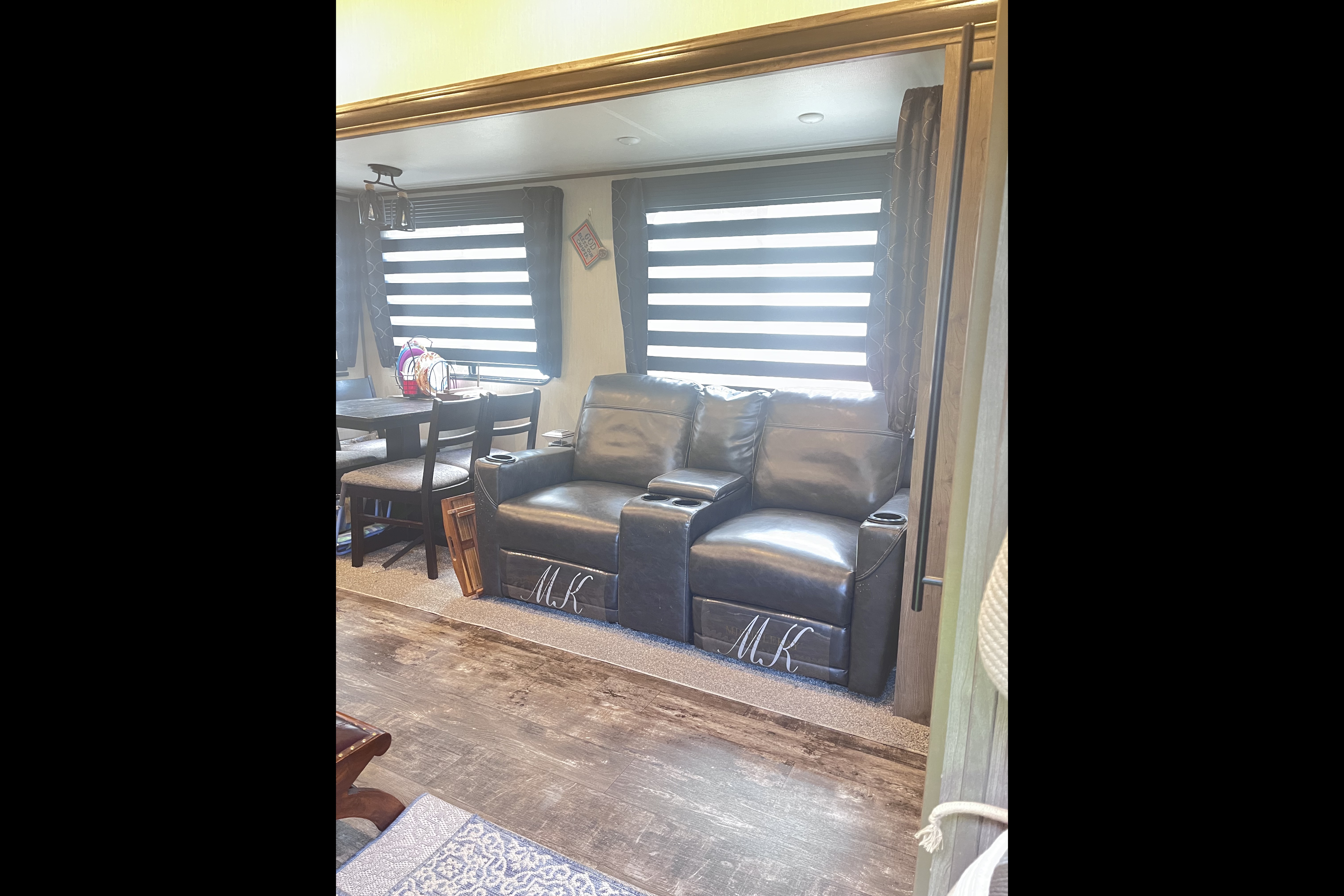 Johnson’s Forest River Saber 38DBQ 5th Wheel