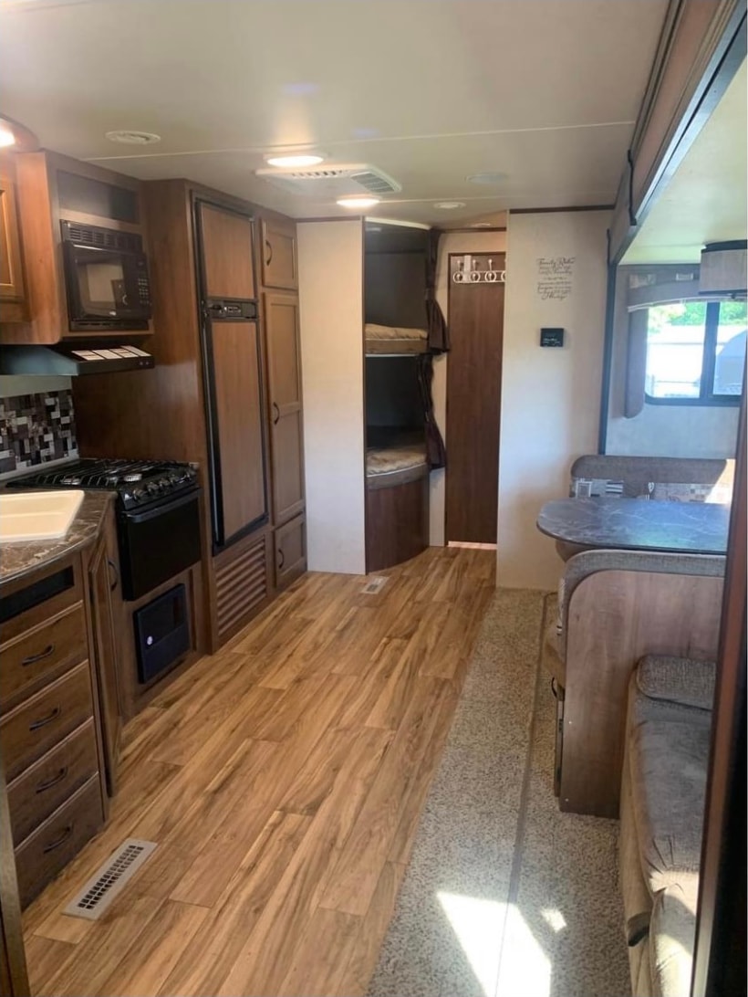 Breanna's Jayco 26bhs Travel Trailer