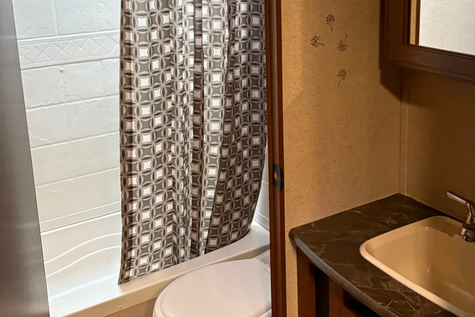 Breanna's Jayco 26bhs Travel Trailer