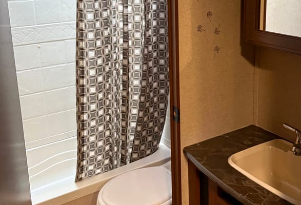 Breanna's Jayco 26bhs Travel Trailer