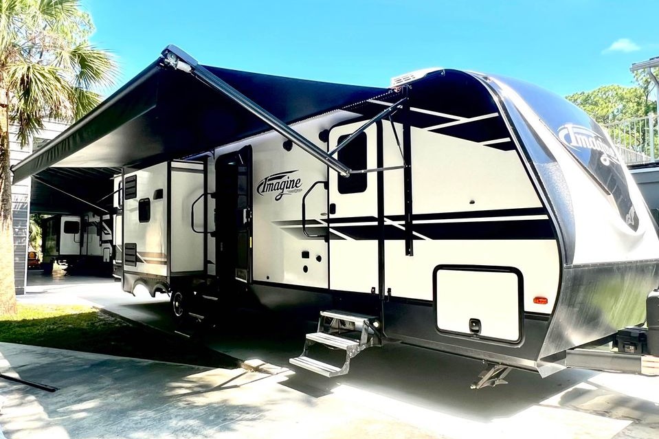 Trevor's Grand Design Imagine Travel Trailer