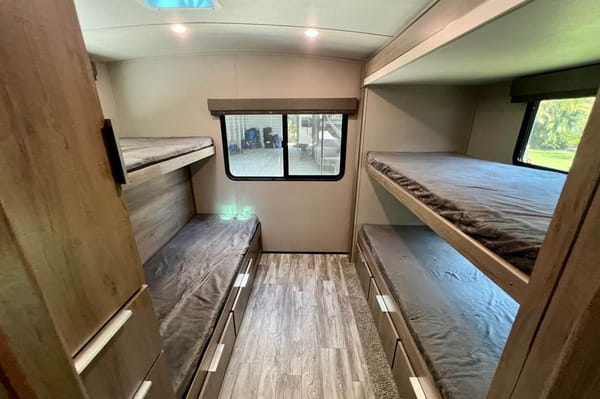 Trevor's Grand Design Imagine Travel Trailer