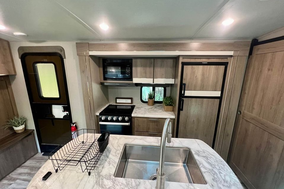 Trevor's Grand Design Imagine Travel Trailer