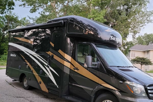 Dan's Thor Siesta Class C