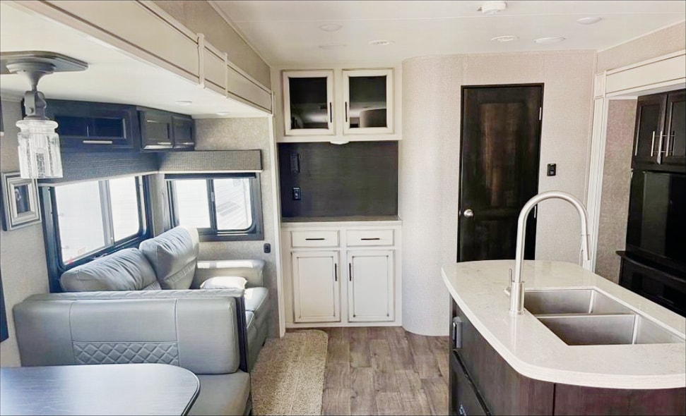 Jaimie's Jayco Eagle Paradise 