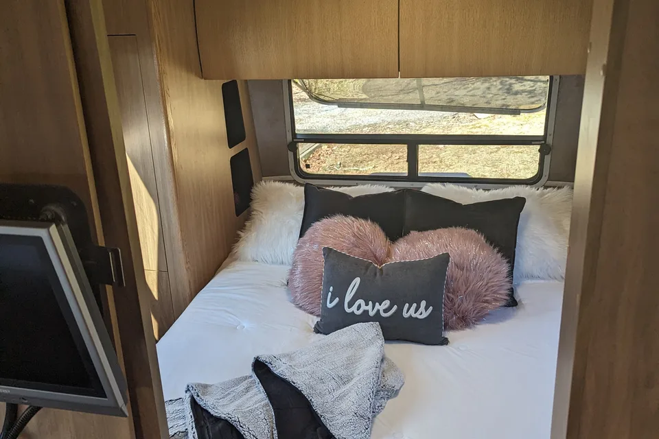 Airstream Bunkhouse