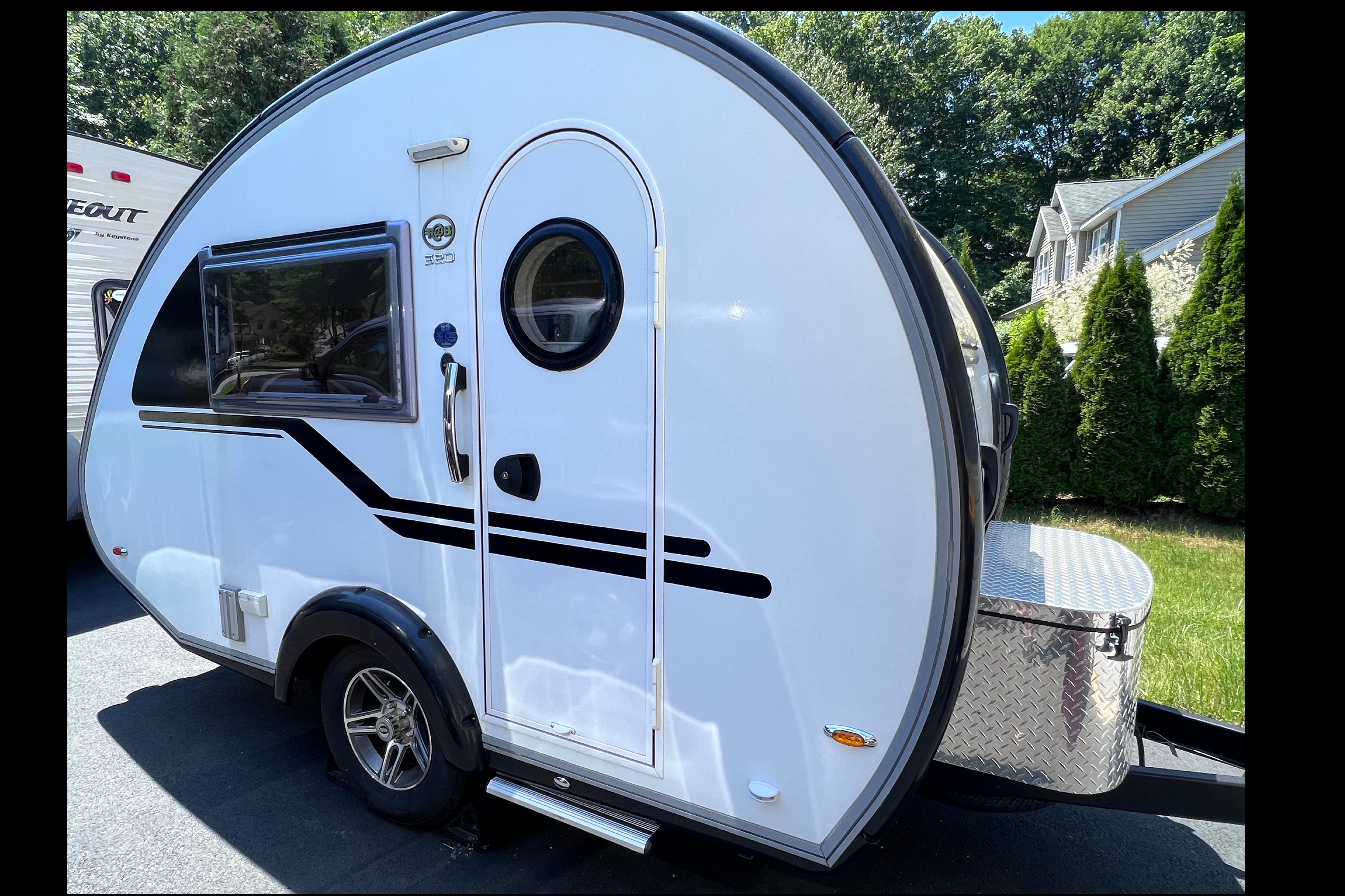Ron & Joanne’s nuCamp Tab 320 Travel Trailer