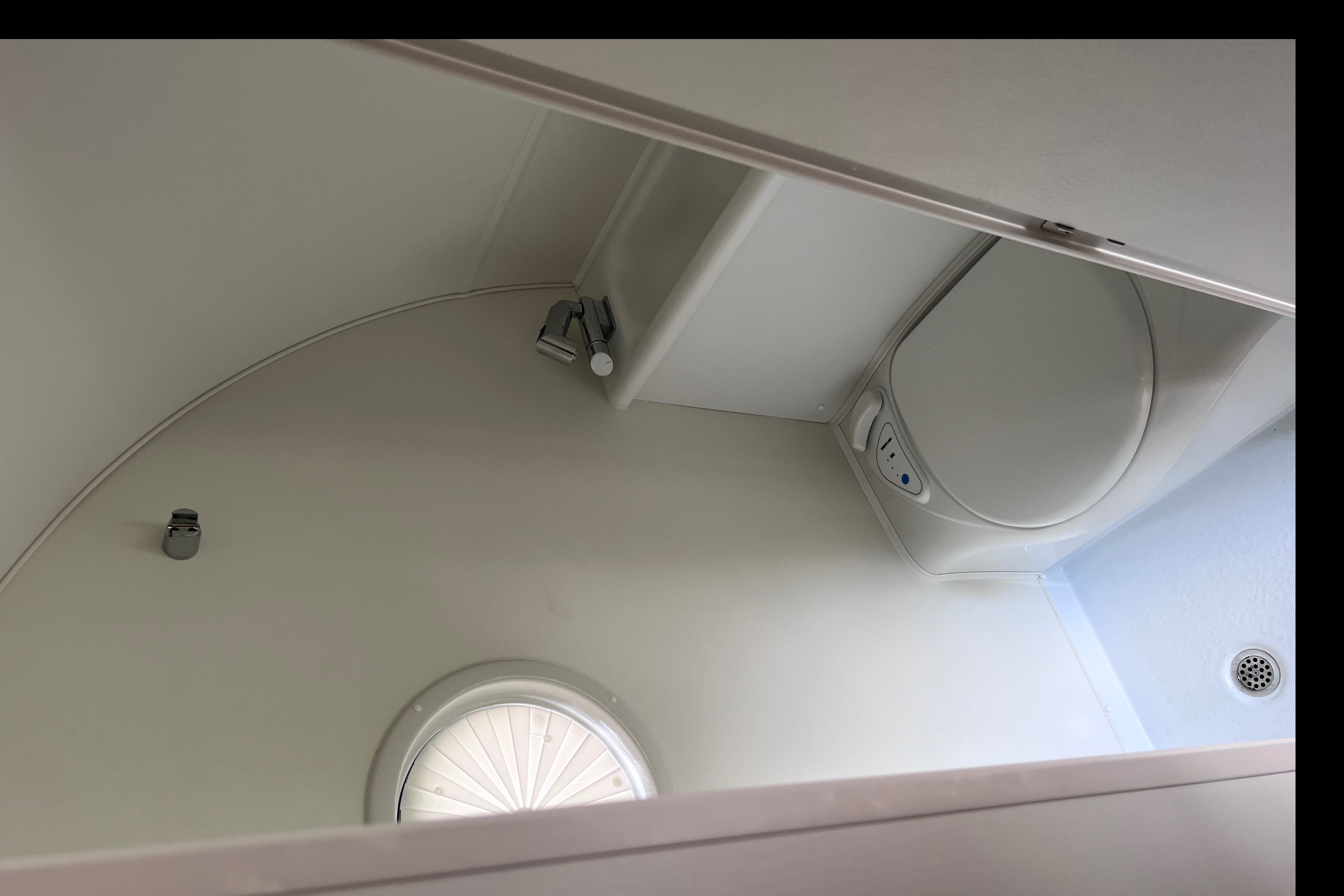 Ron & Joanne’s nuCamp Tab 320 Travel Trailer
