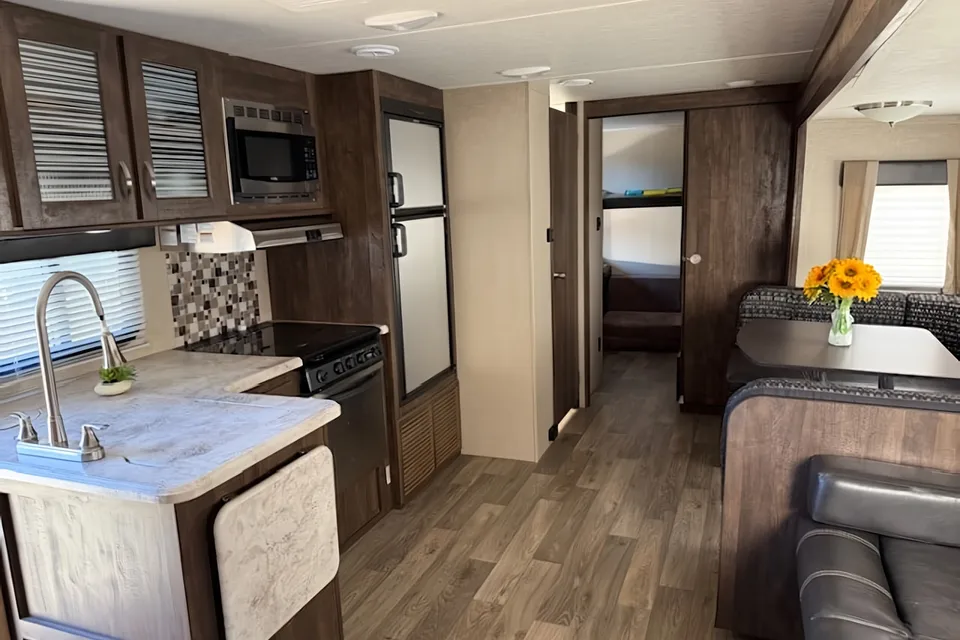 10-person family fun in the Spahn-Hernandez Forest River Island Vibe