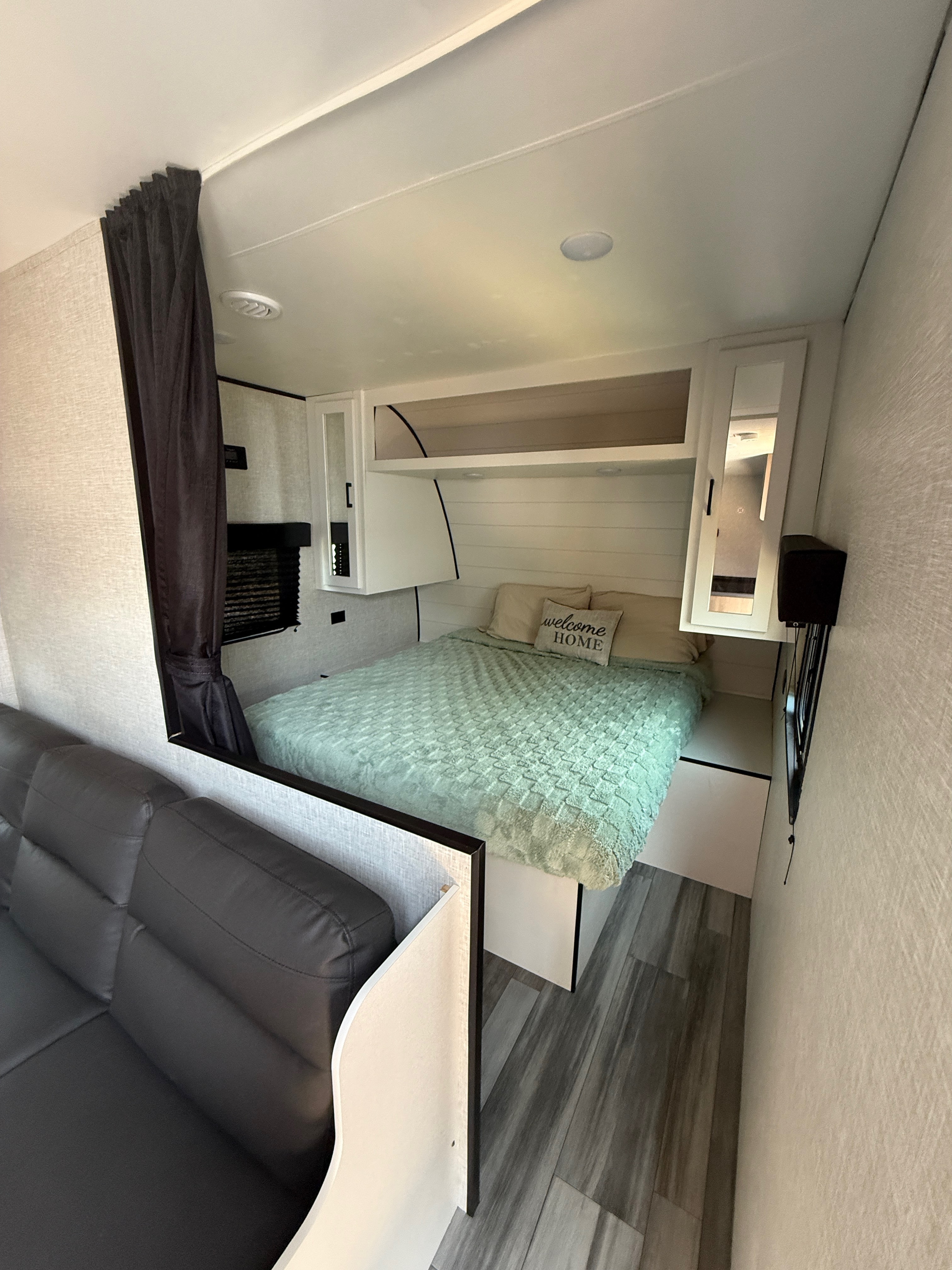 New Farmhouse Jayco Flight SLX Travel Trailer