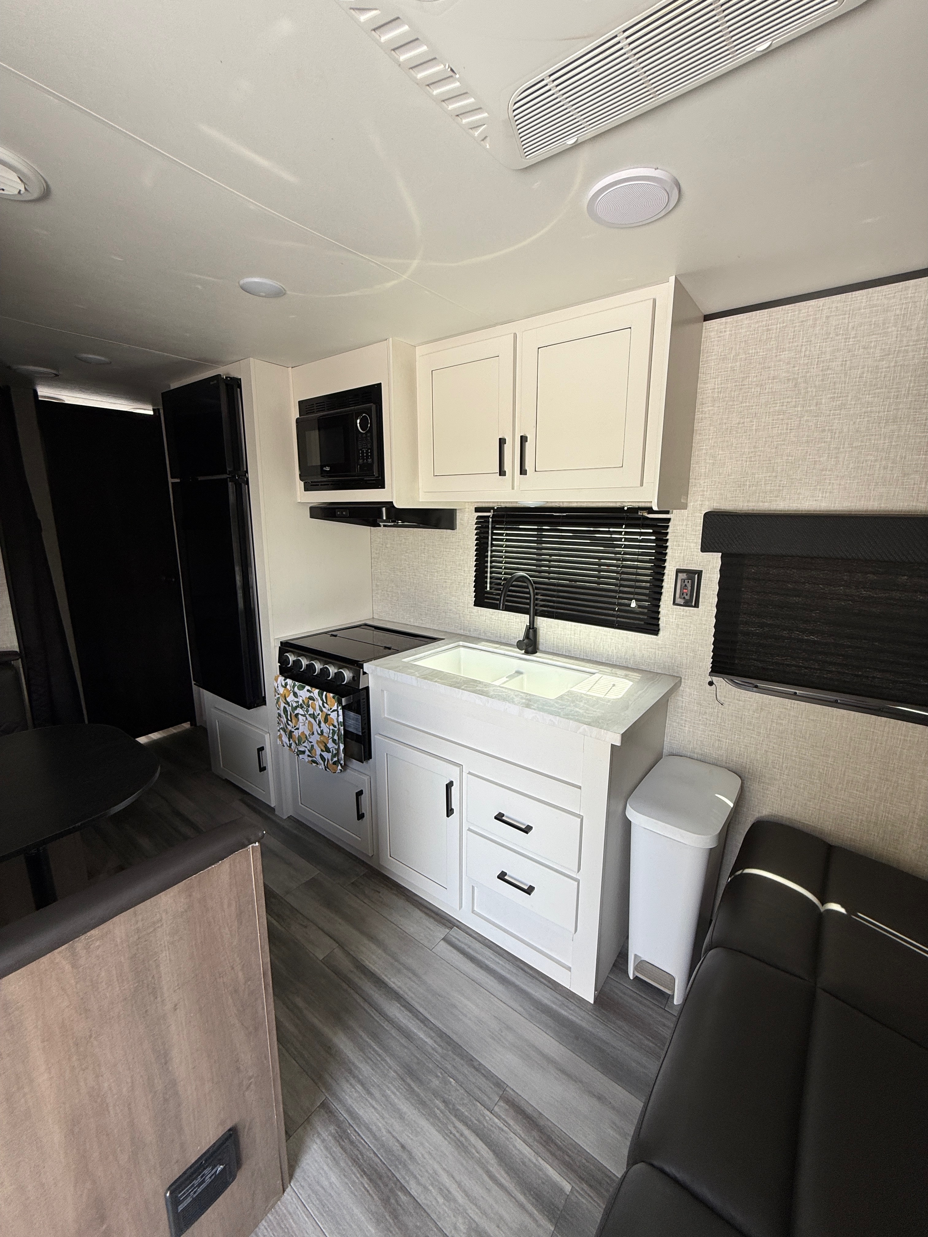 New Farmhouse Jayco Flight SLX Travel Trailer