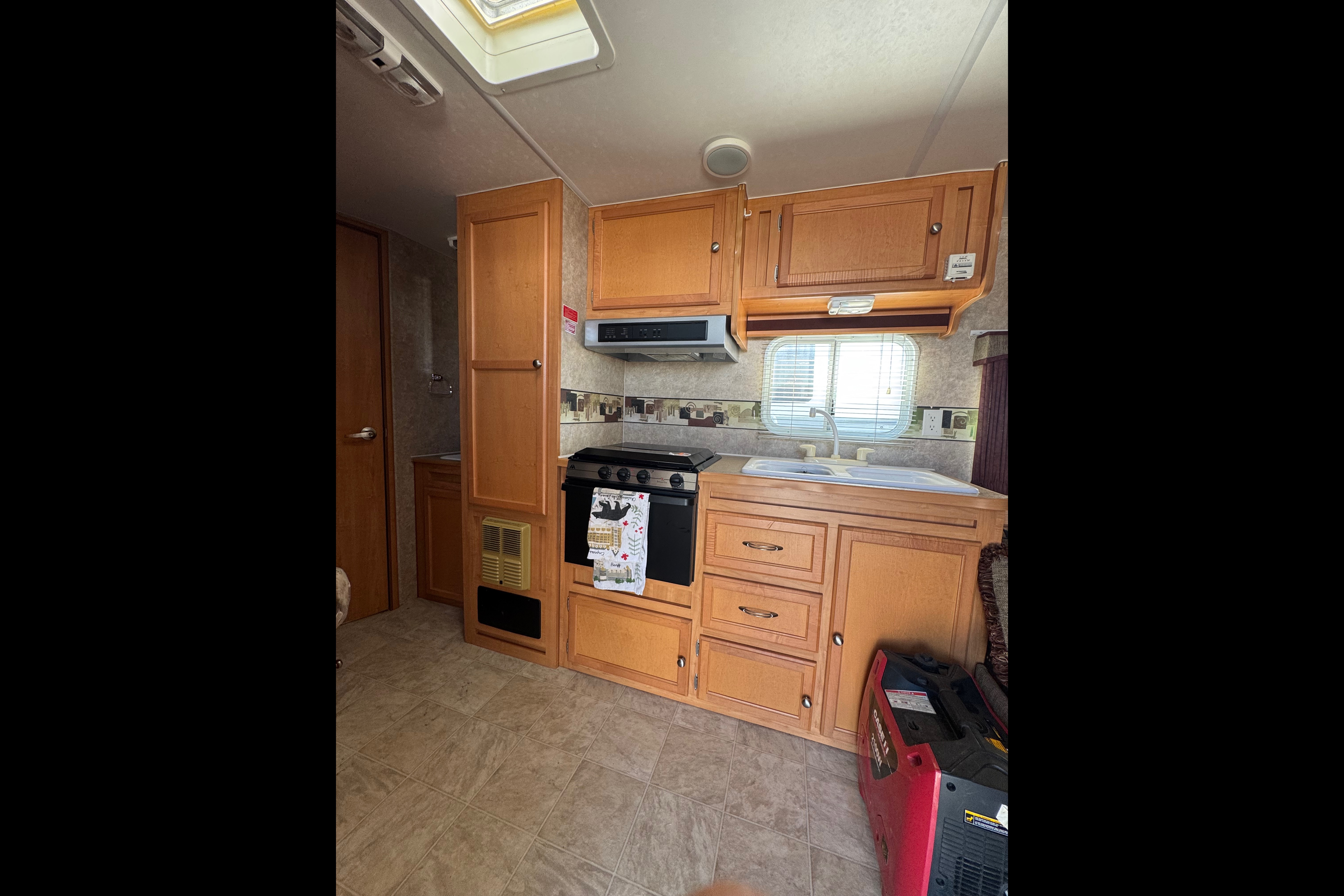 Zachary's Perfect WT185 Trailer for Any Adventure
