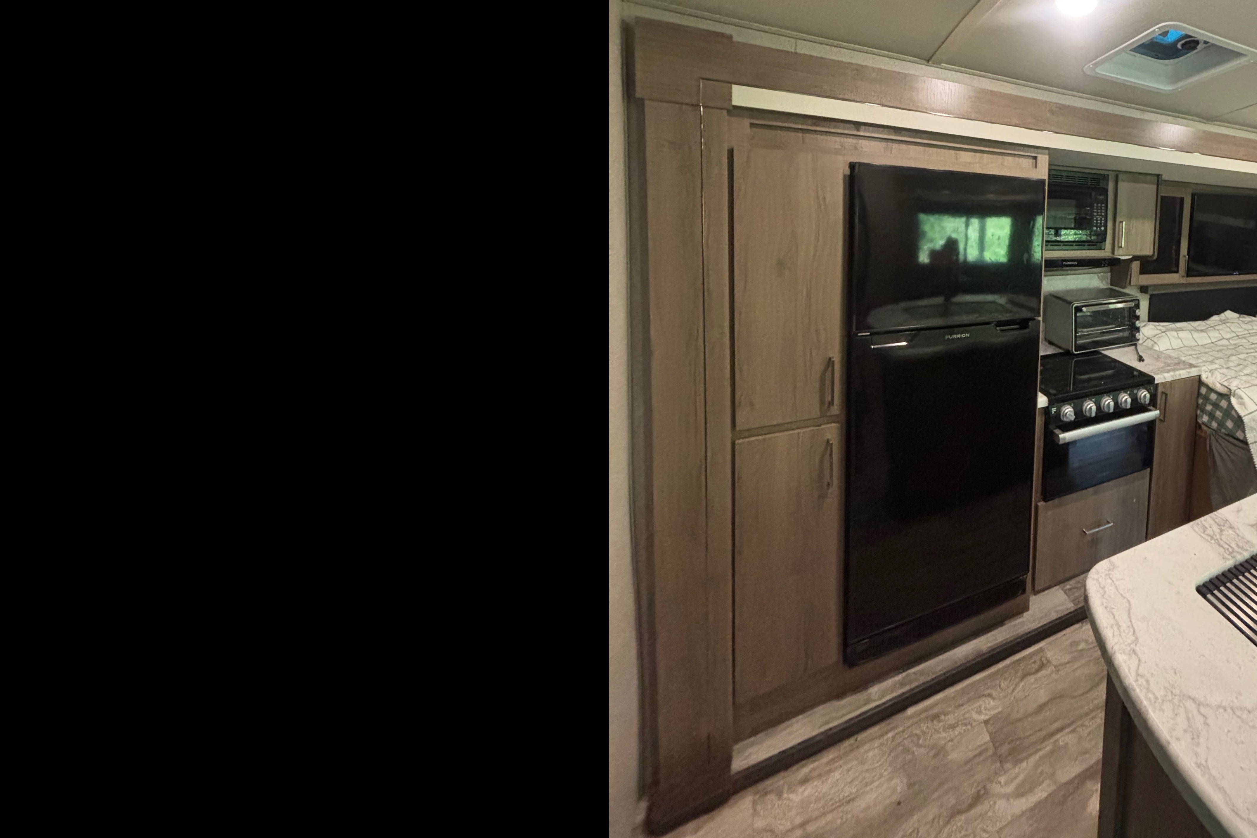 Grand Design Imagine 3210BH Sleeps 7!