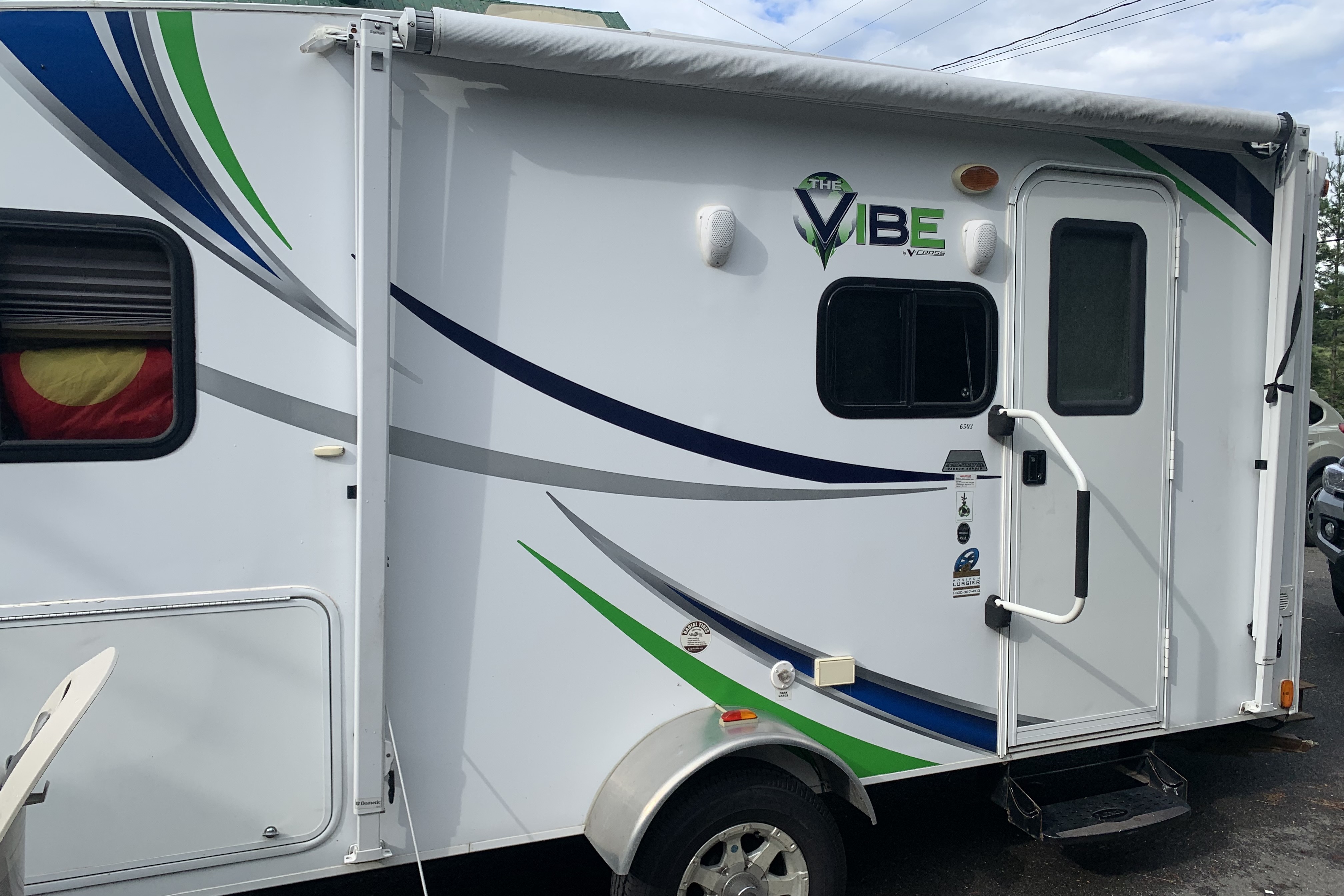 mathieu's Forest River Vibe Travel Trailer