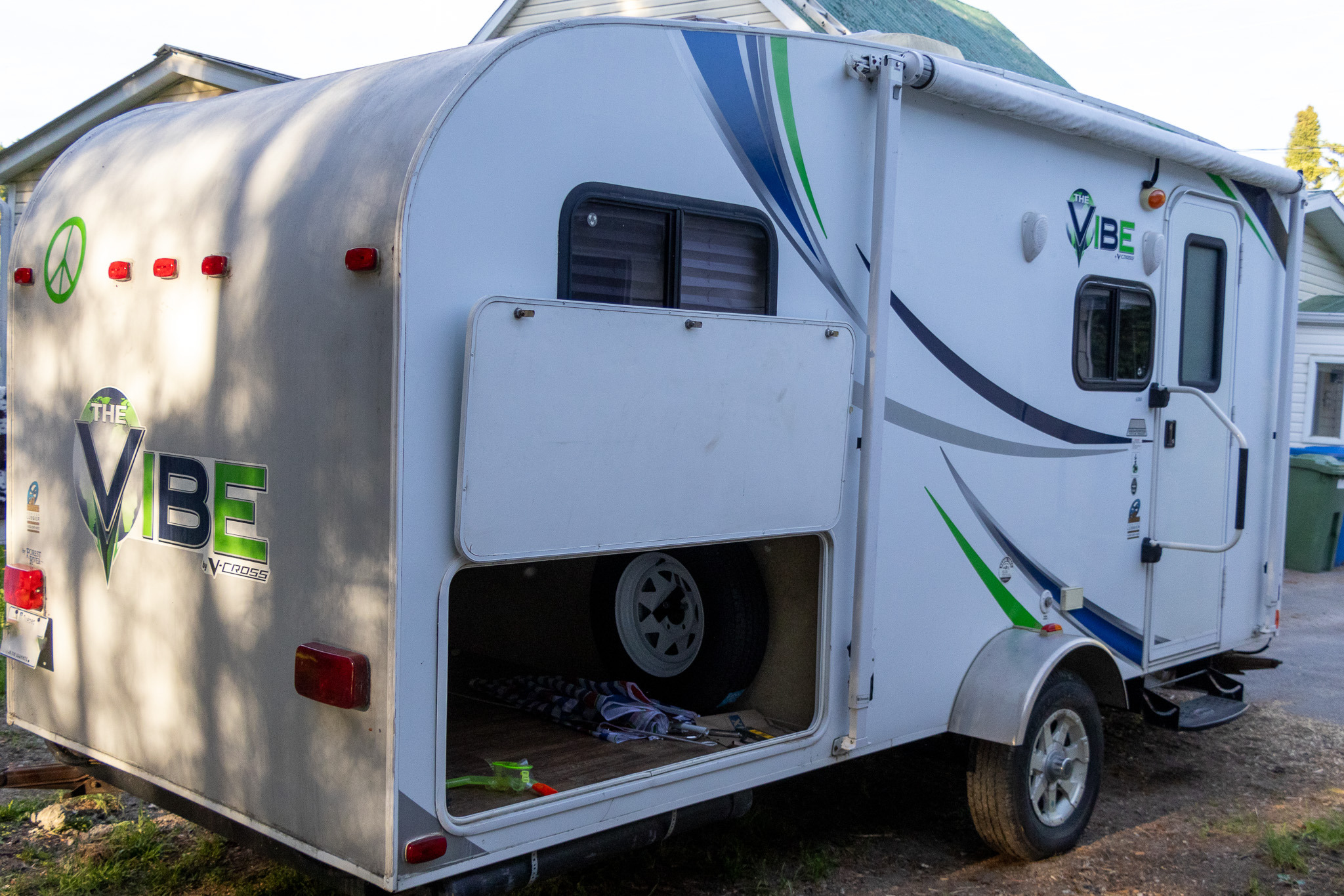 mathieu's Forest River Vibe Travel Trailer