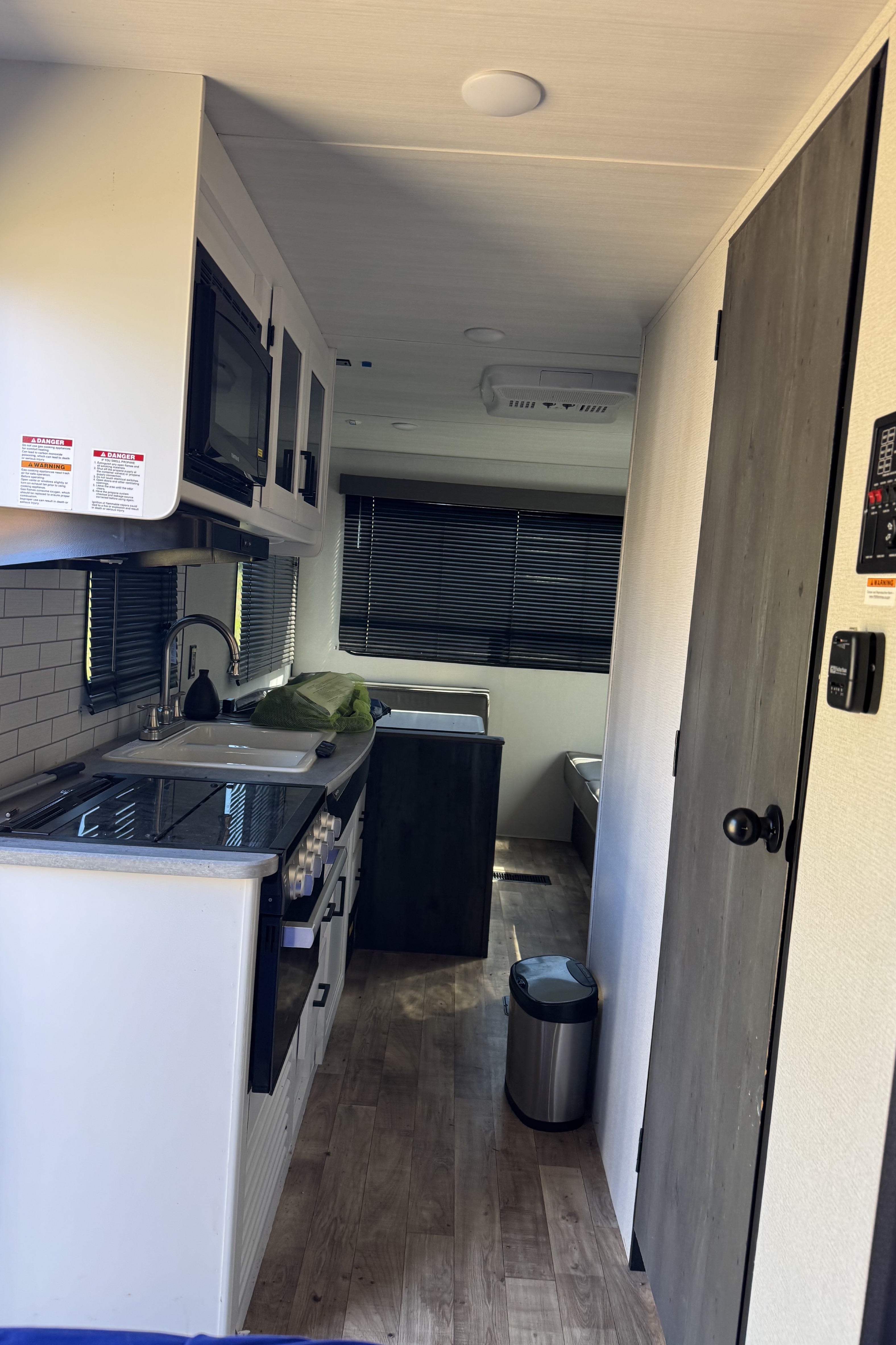 Zuleyma's Keystone Hideout 202RD Travel Trailer