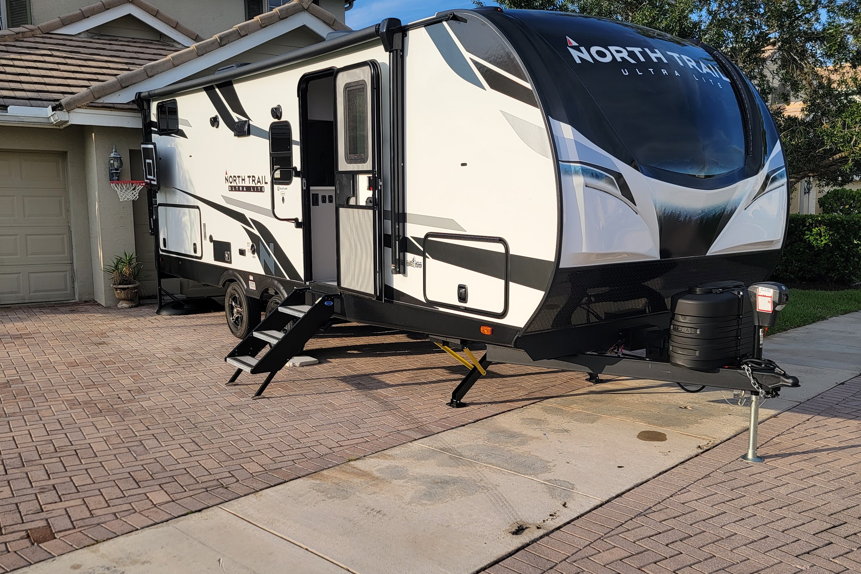  HEARTLAND NORTHTRAIL RV