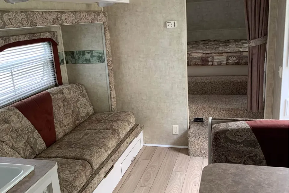 David's Extreme lite 27 feet Fifth Wheel