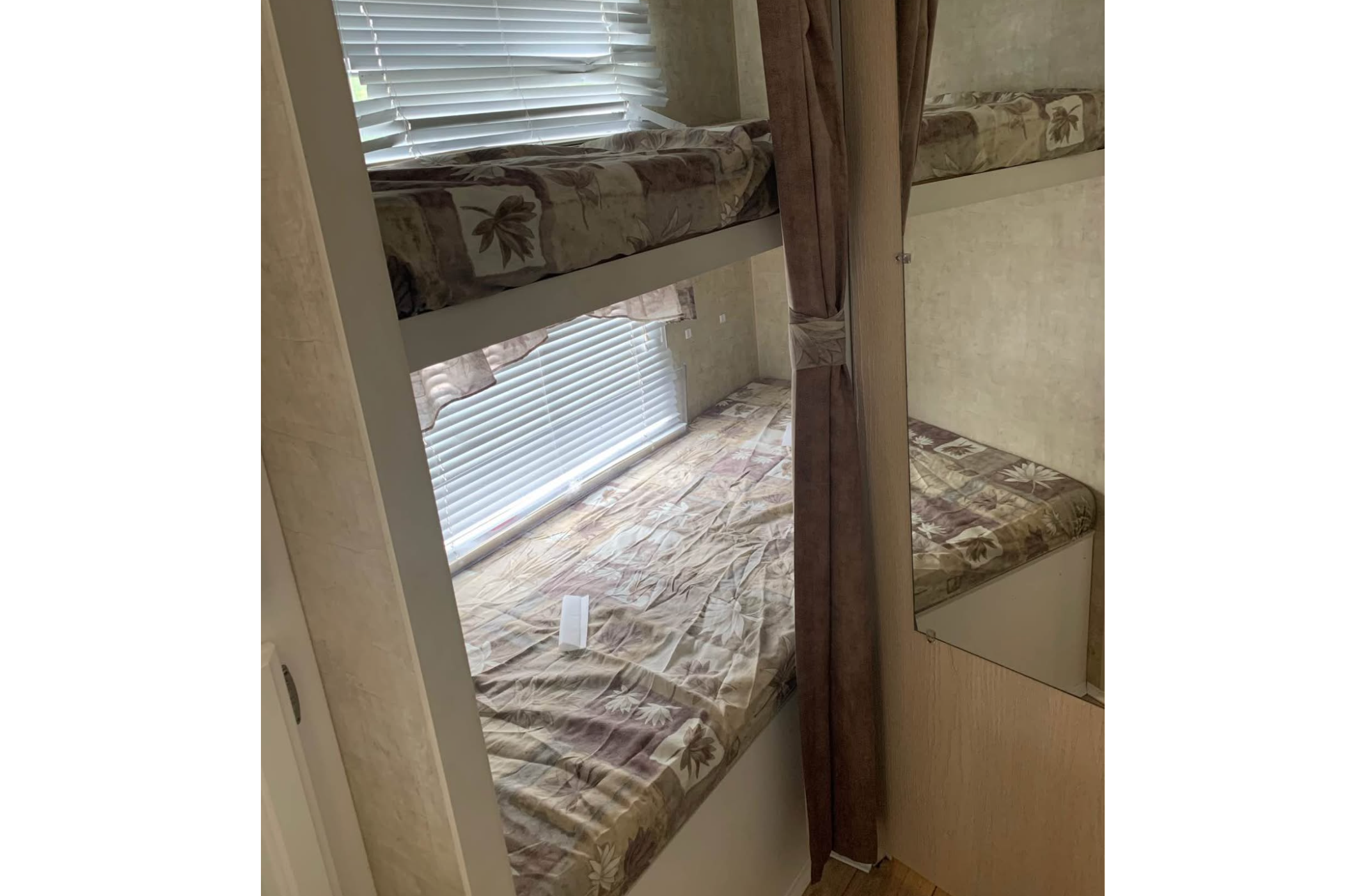 David's Extreme lite 27 feet Fifth Wheel