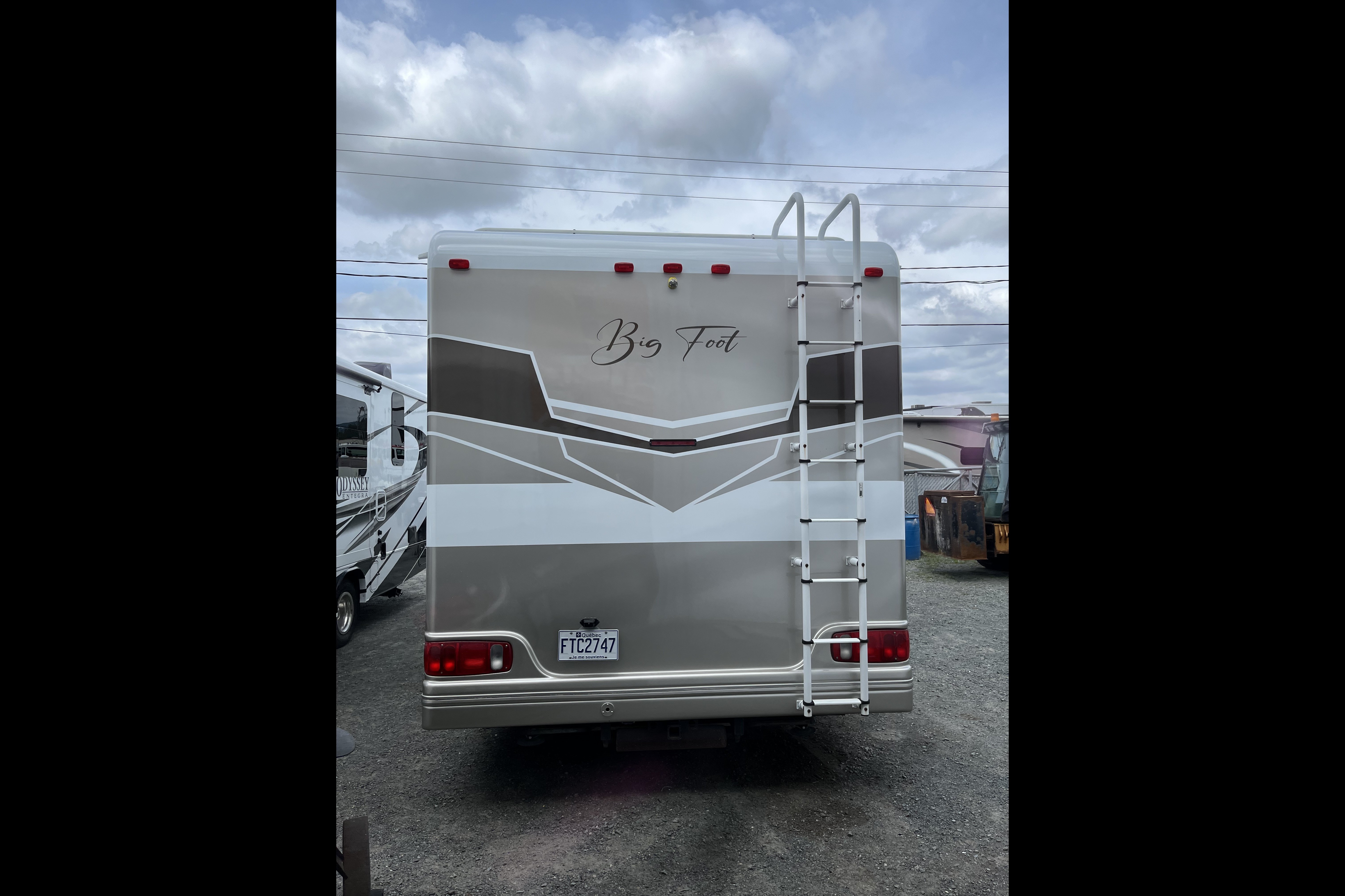 Bigfoot RV 30MH2 Classe C