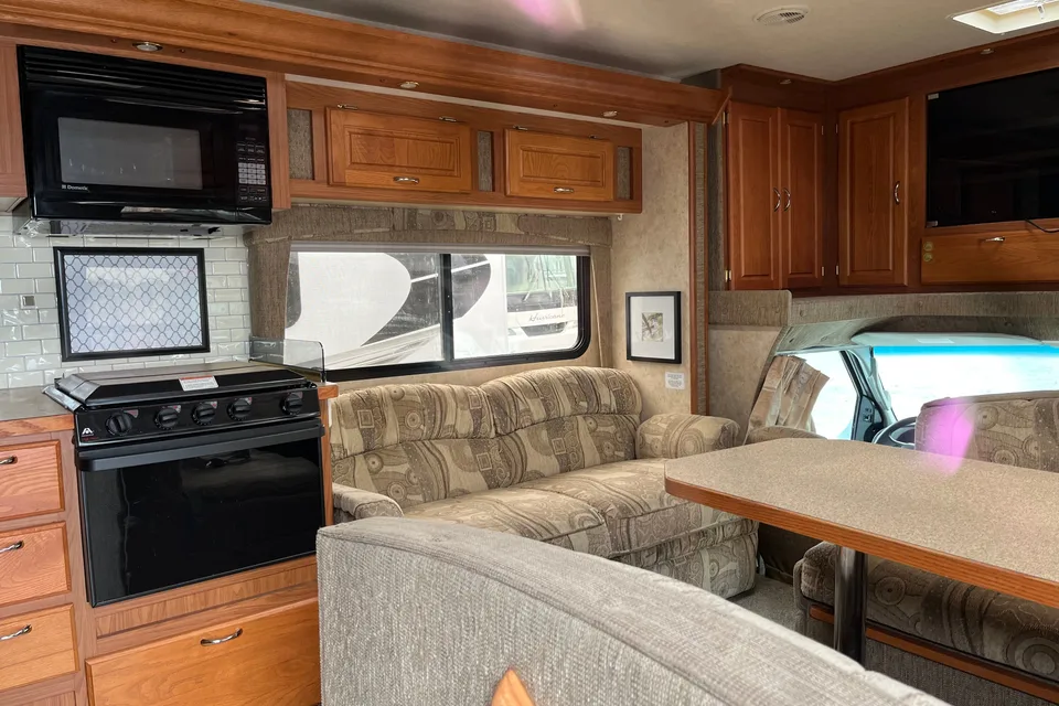 Bigfoot RV 30MH2 Classe C