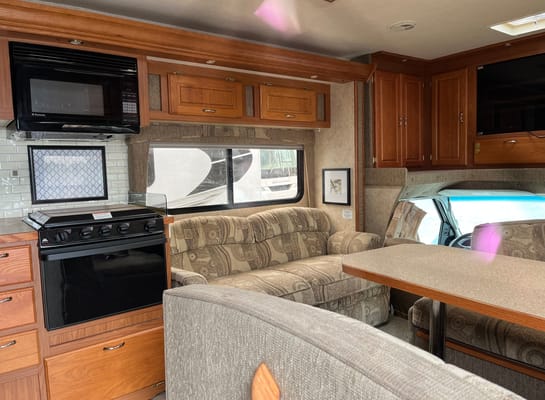 Bigfoot RV 30MH2 Classe C