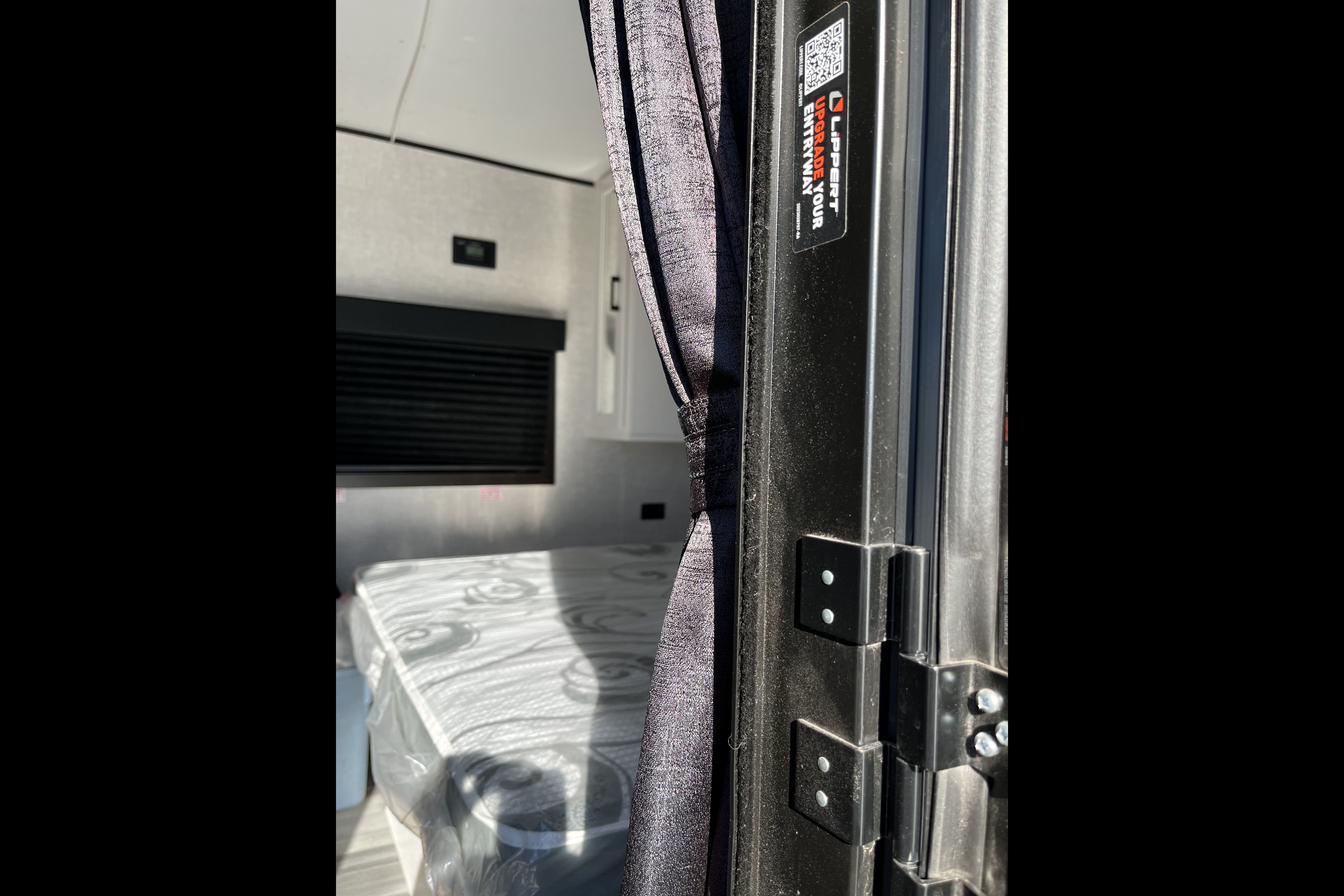 Michelle's Starcraft Autumn Ridge Travel Trailer