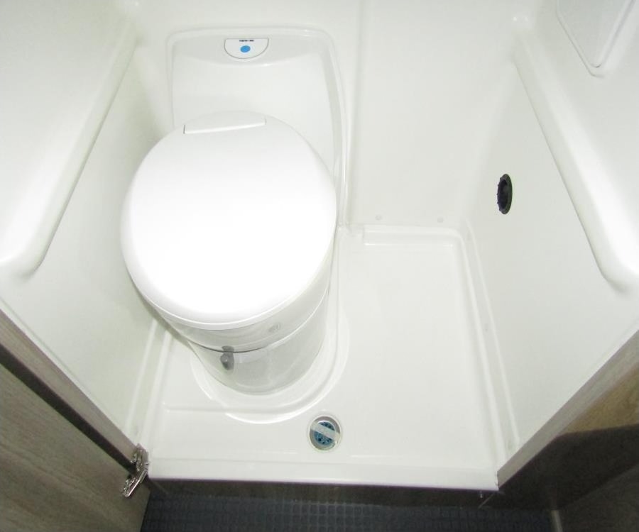 CLASS B - WINNEBAGO SOLIS *SLEEPS 2-5* (AZ)