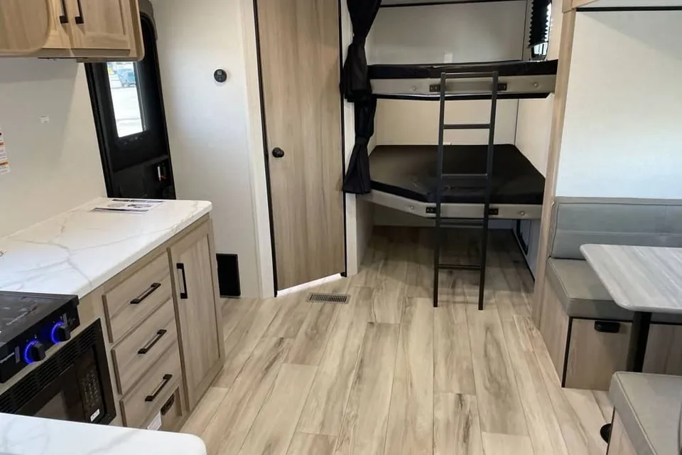 The Traveler Keystone Coleman 22BX Light Travel Trailer