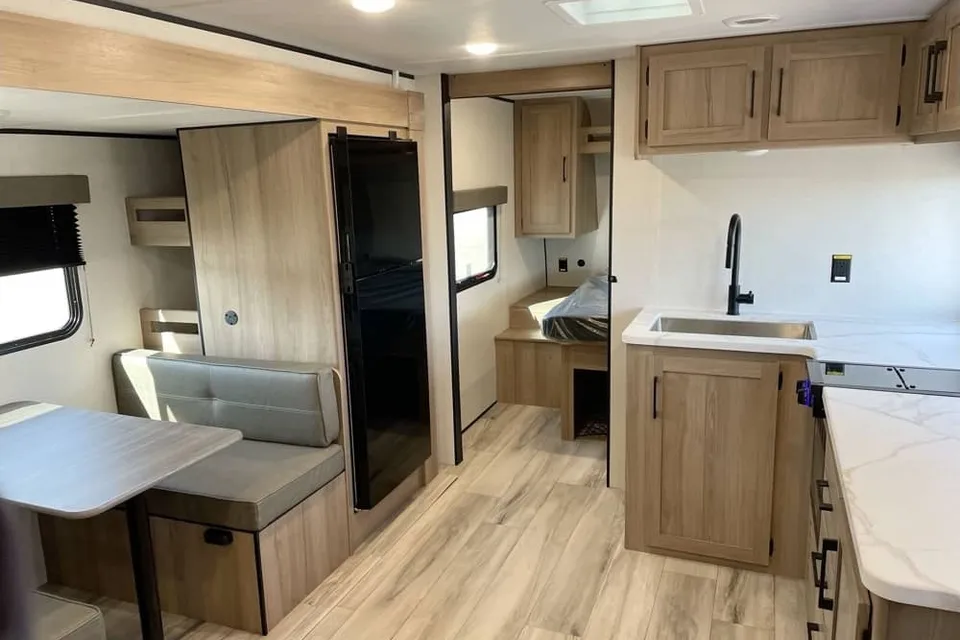 The Traveler Keystone Coleman 22BX Light Travel Trailer