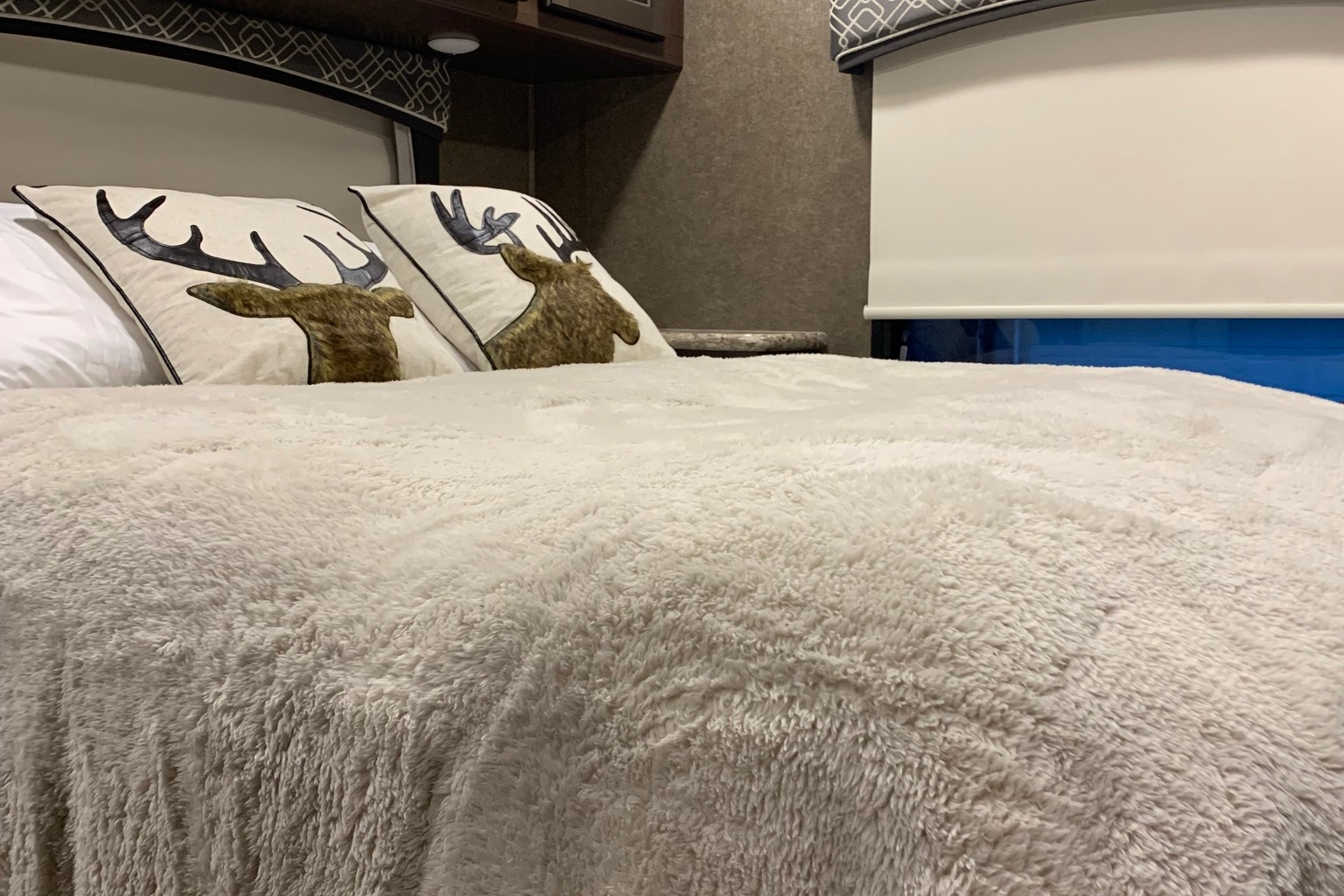 Unlimited Miles - Sleeps 12 - BunkHouse - Pet Friendly -5 TVs!