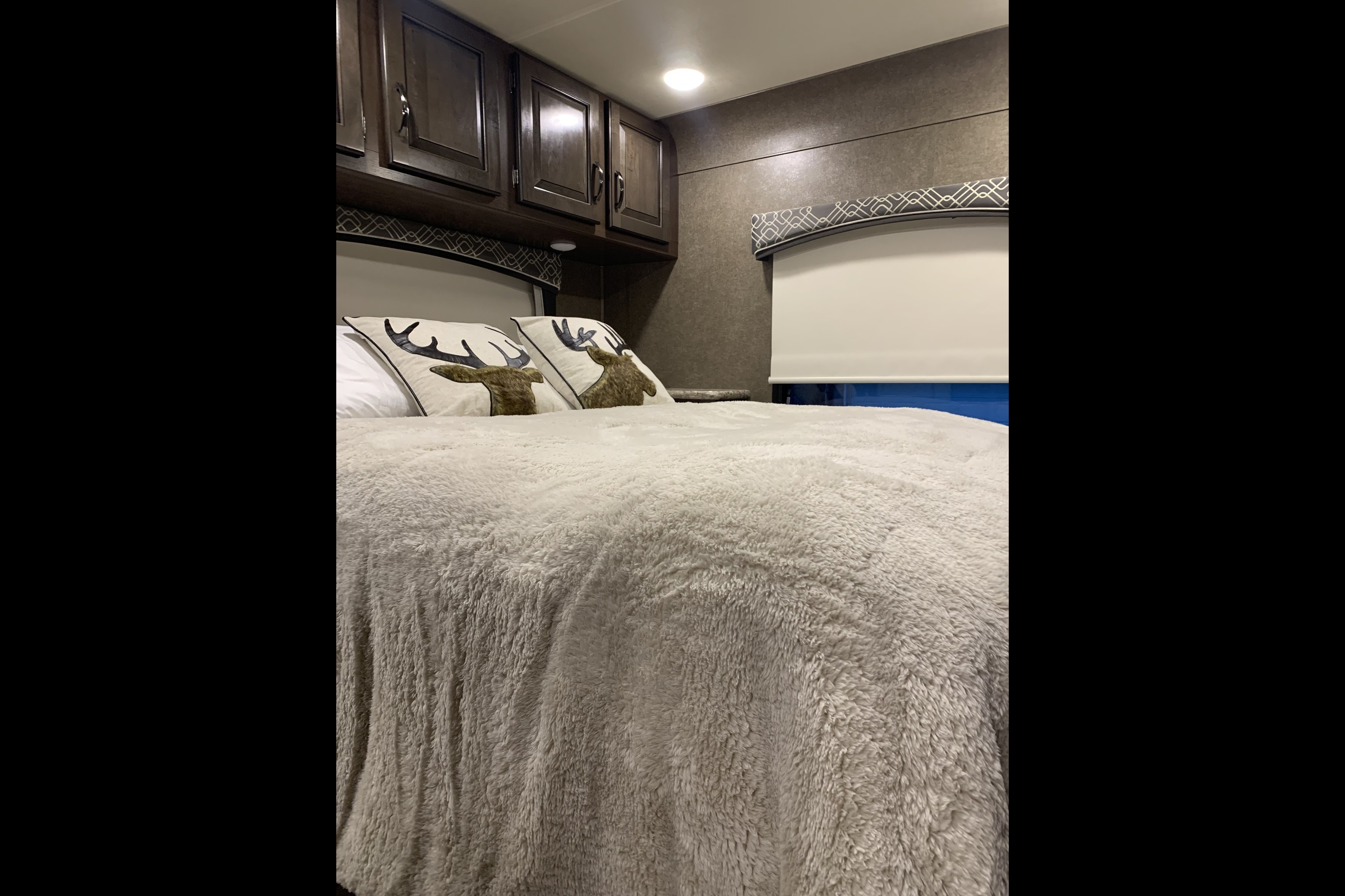 Unlimited Miles - Sleeps 12 - BunkHouse - Pet Friendly -5 TVs!