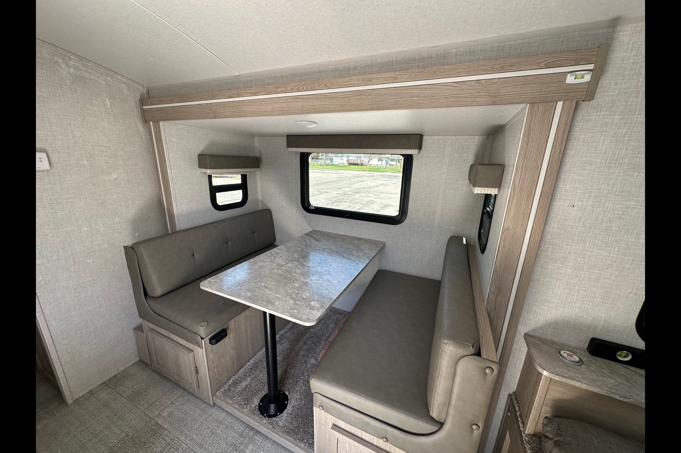 2021 Rockwood Geo Pro 20BHS Travel Trailer Sleeps 6!!