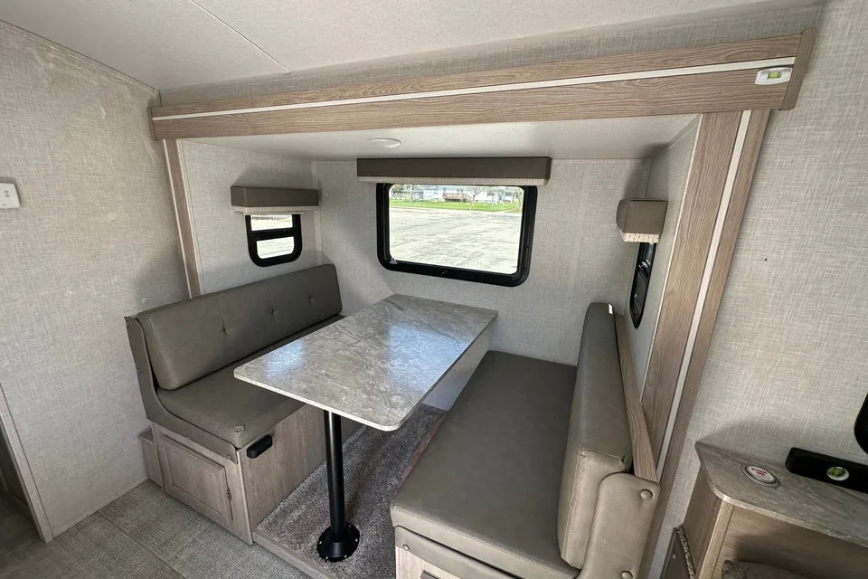 2021 Rockwood Geo Pro 20BHS Travel Trailer Sleeps 6!!