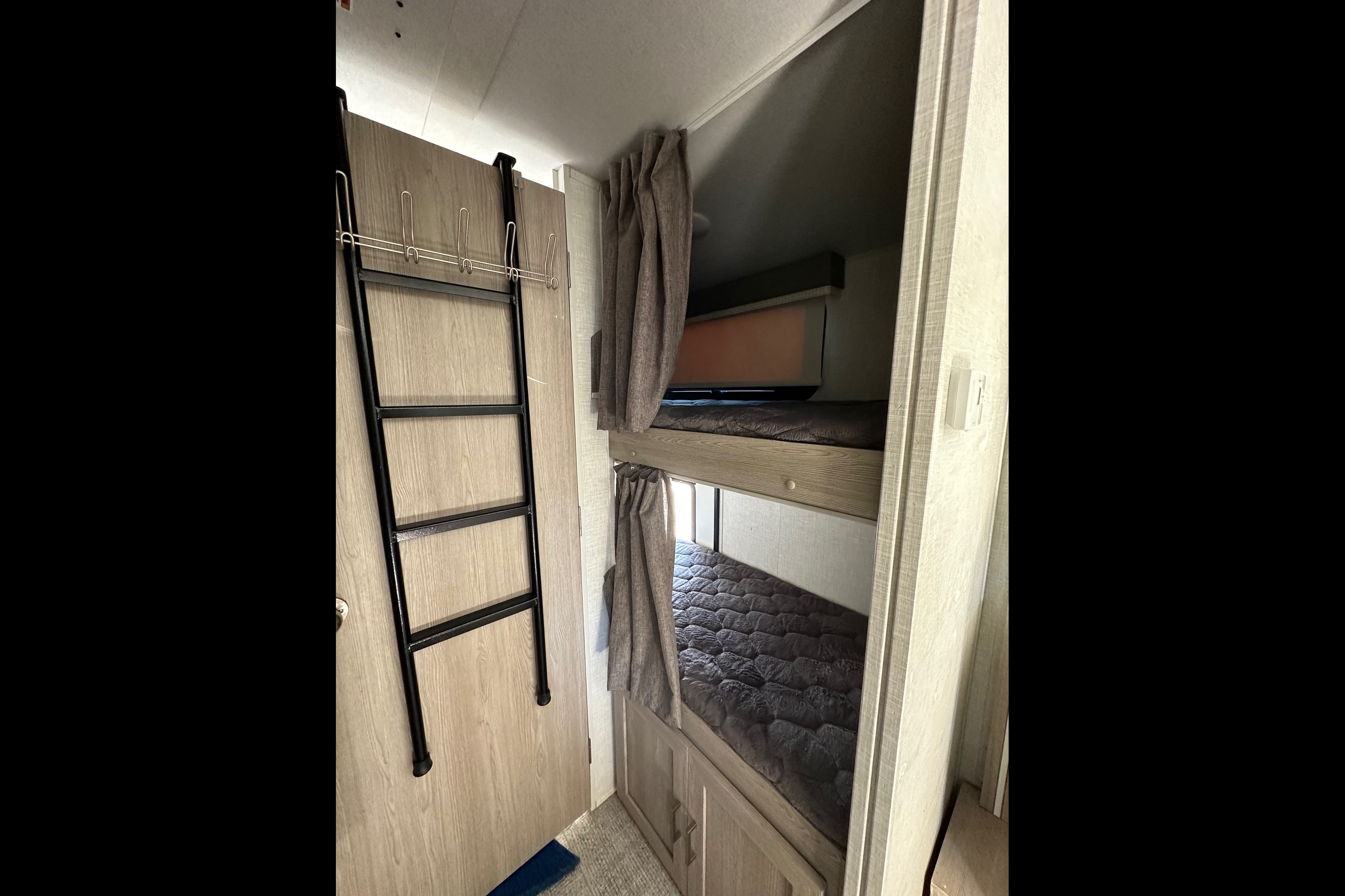 2021 Rockwood Geo Pro 20BHS Travel Trailer Sleeps 6!!