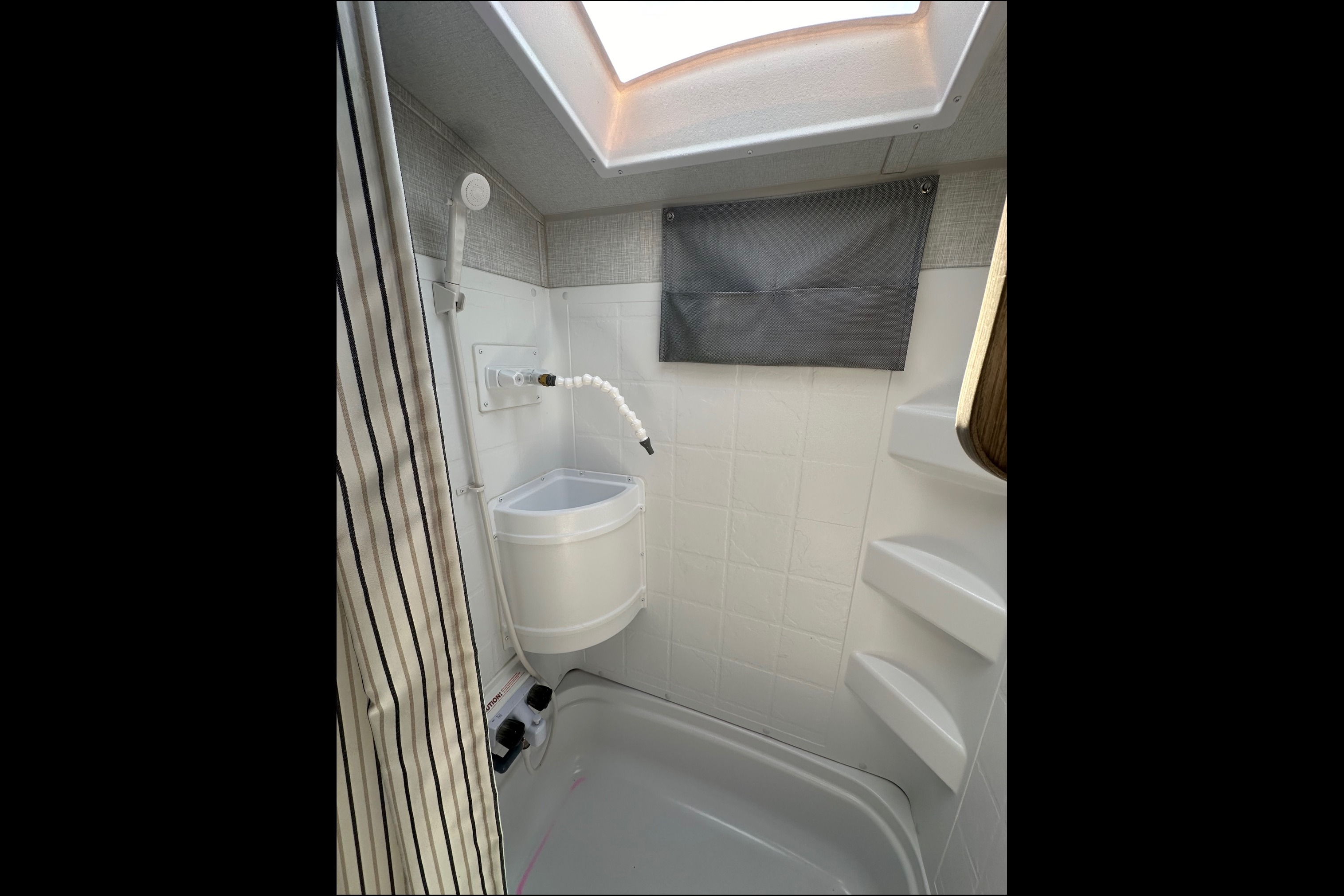 2021 Rockwood Geo Pro 20BHS Travel Trailer Sleeps 6!!