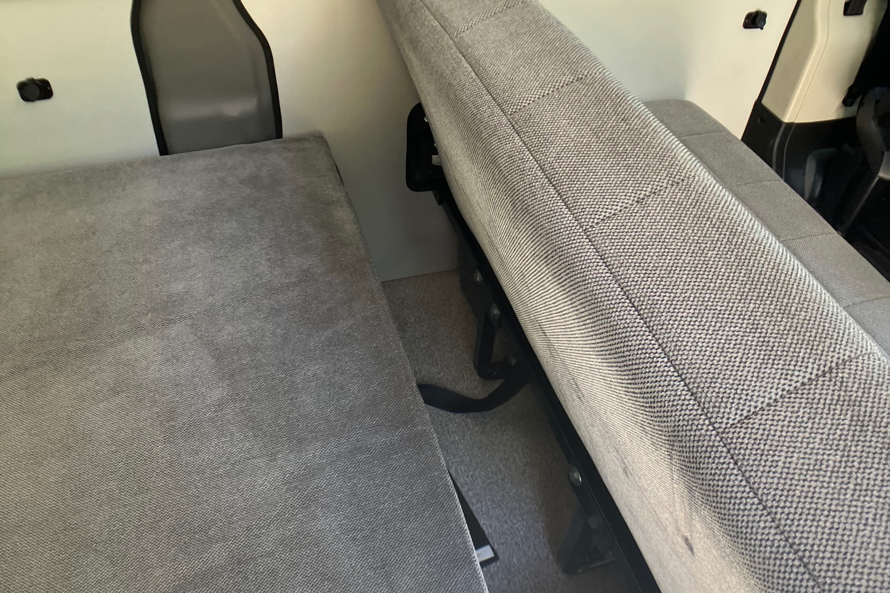 Campervan North America Sportsmobile Bunkhouse Campervan