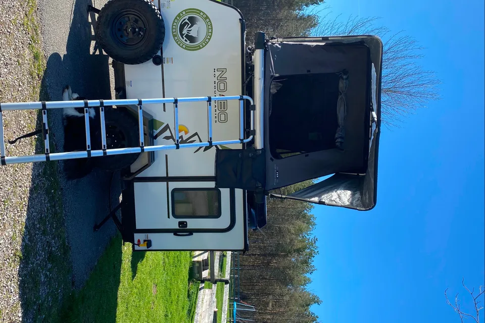 Adventure Trailer NoBo 10.5