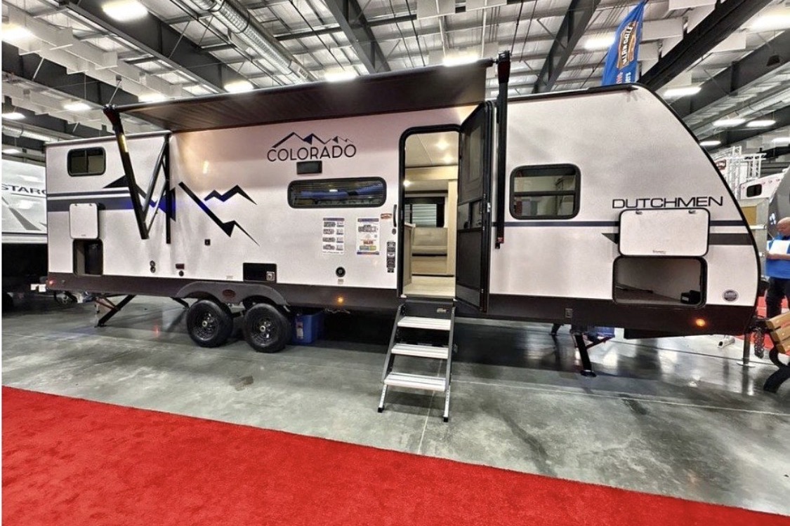 Olivia's Dutchmen Colorado 280BCH Travel Trailer