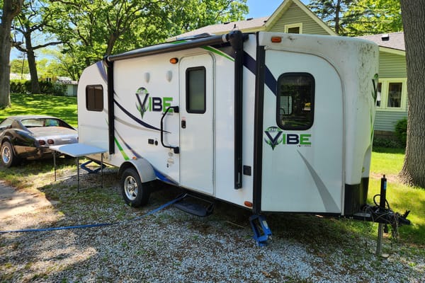 David's Forest River VIBE Travel Trailer