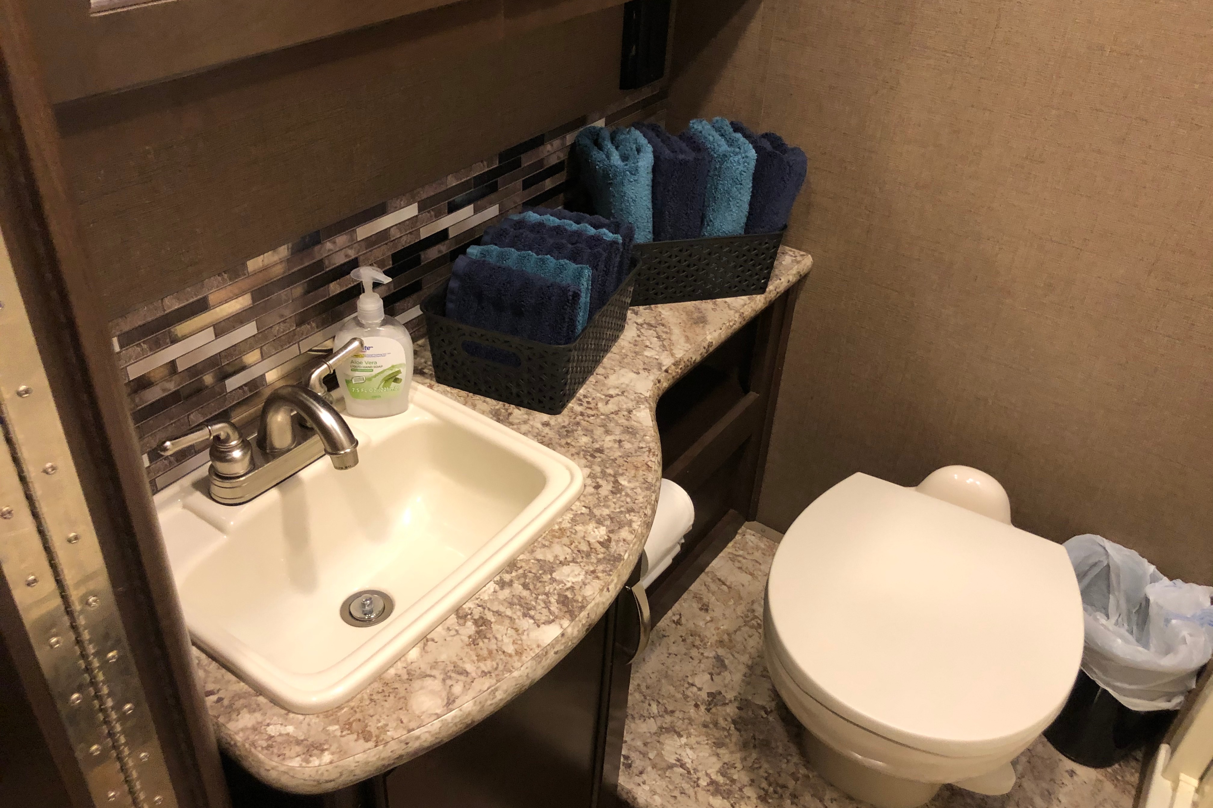 Family Friendly Freedom Elite Bunkhouse Class C