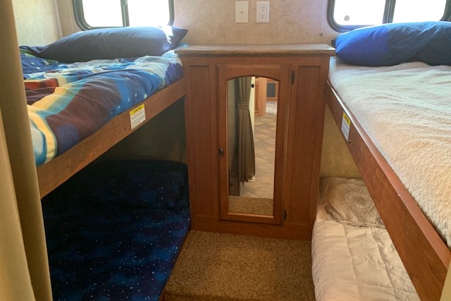 Family Friendly Dutchmen Travel Trailer