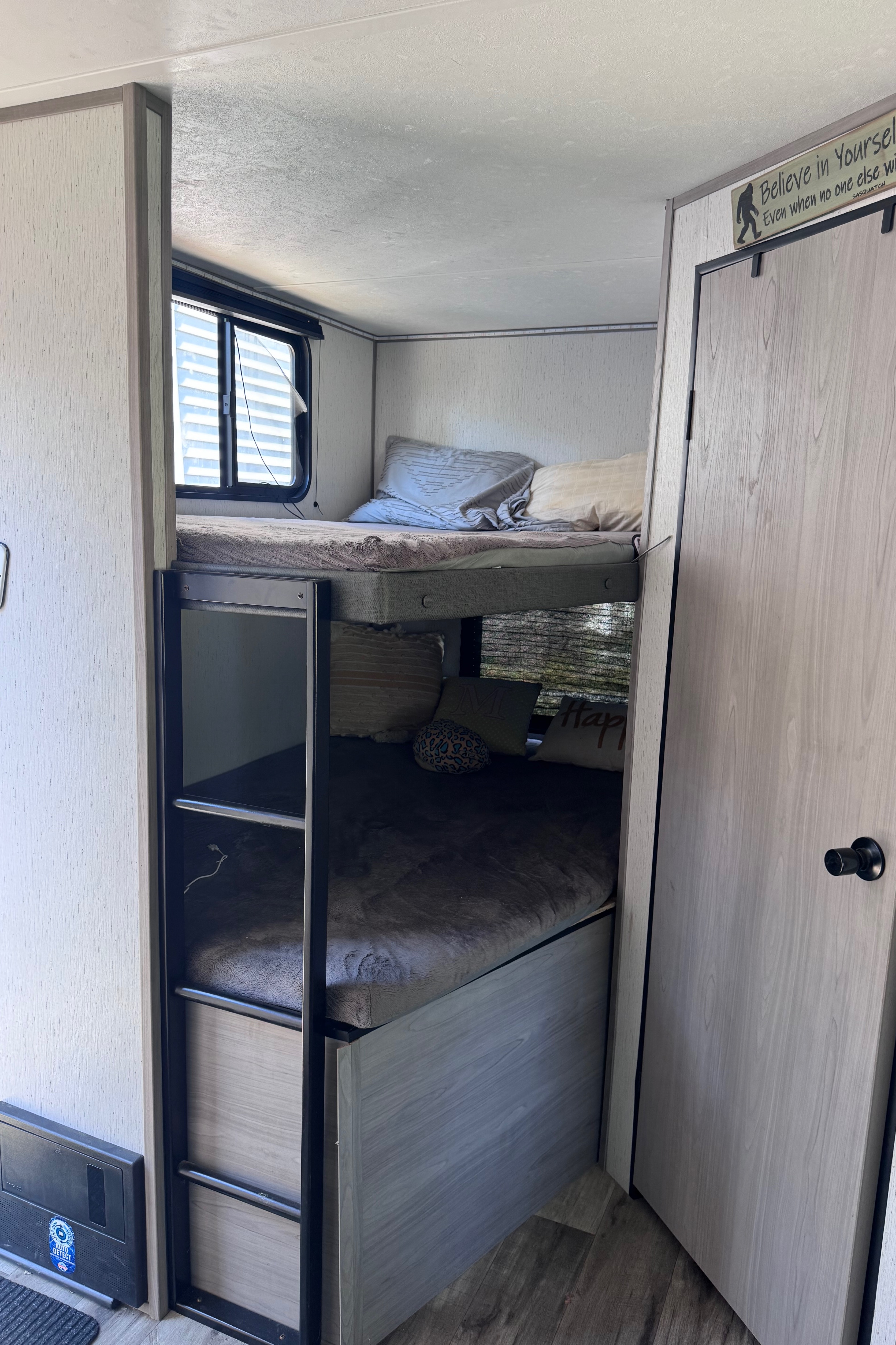 The Nate & Jess Hideaway 🏕️